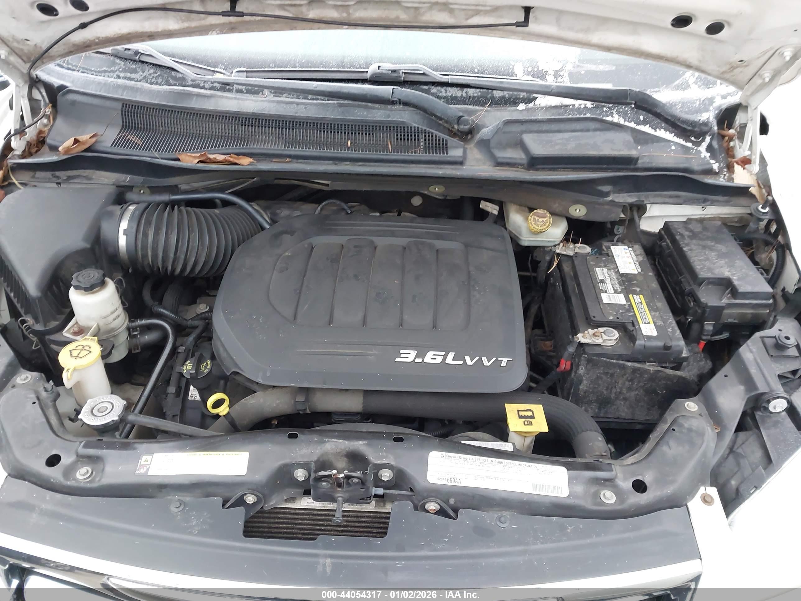 CHRYSLER TOWN image 10