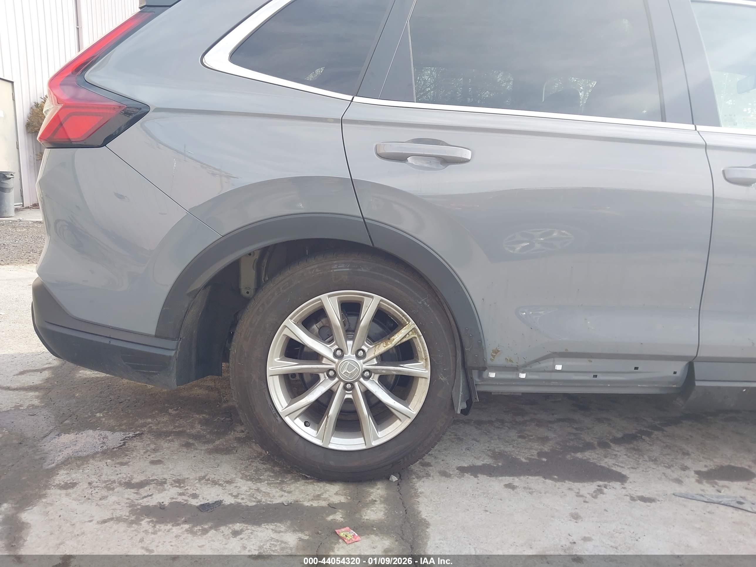 HONDA CR-V image 6
