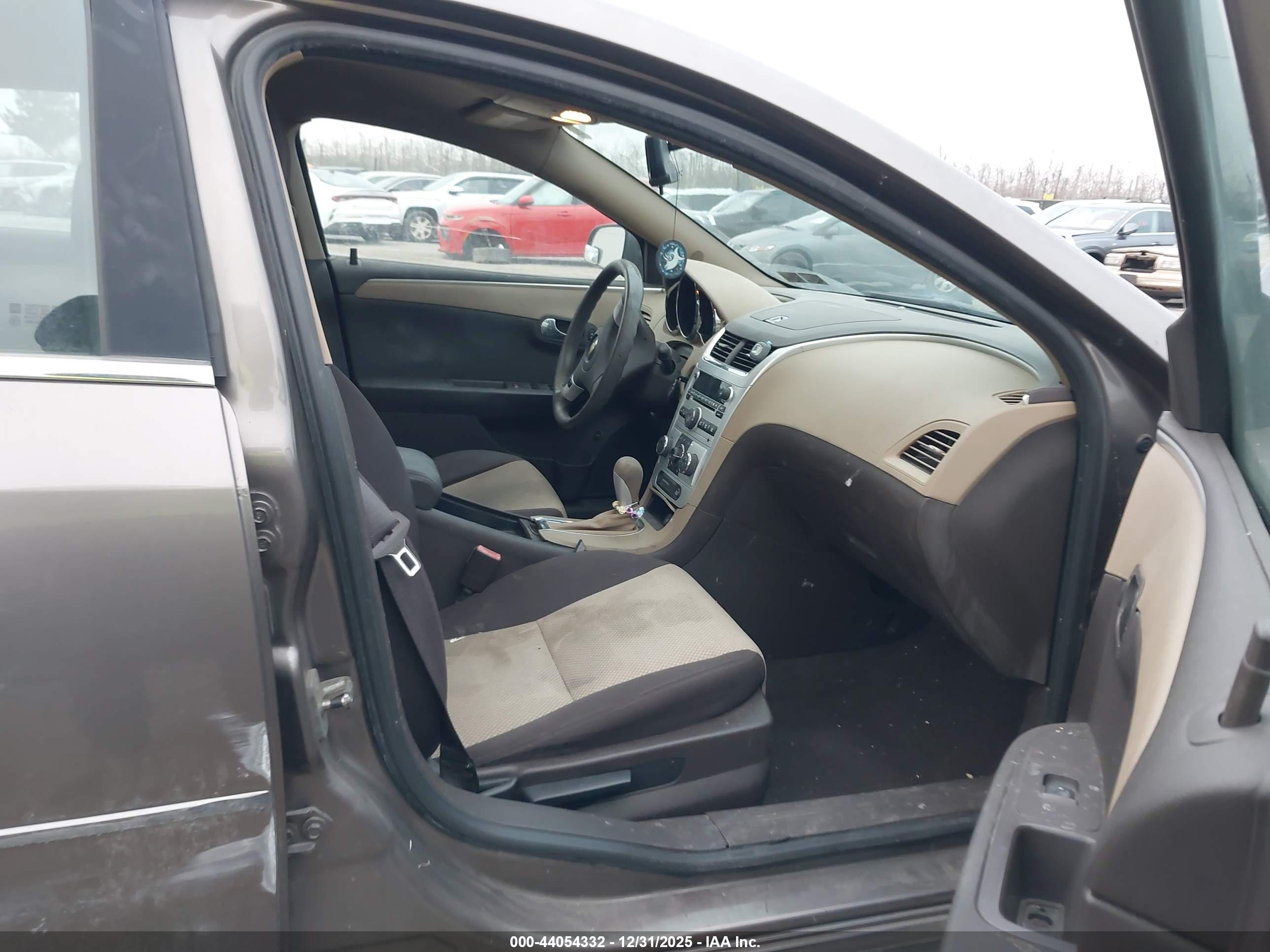 CHEVROLET MALIBU image 5