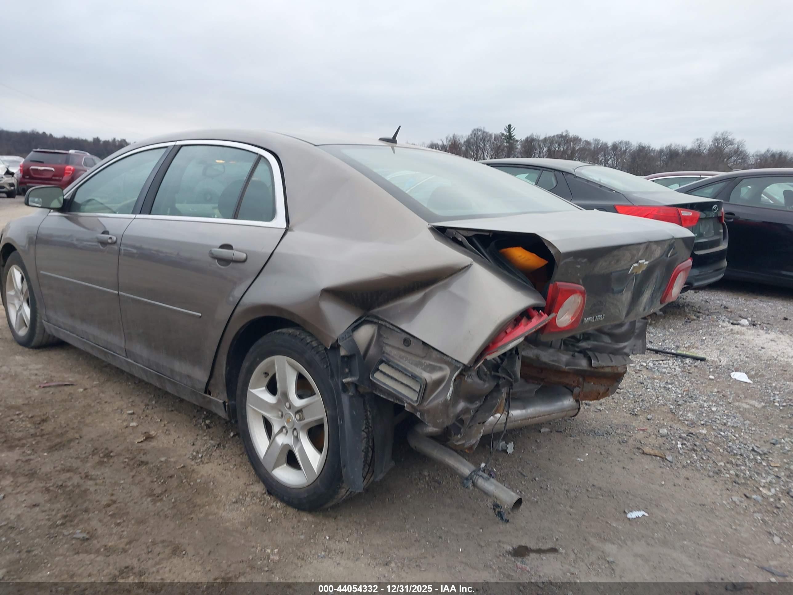 CHEVROLET MALIBU image 6