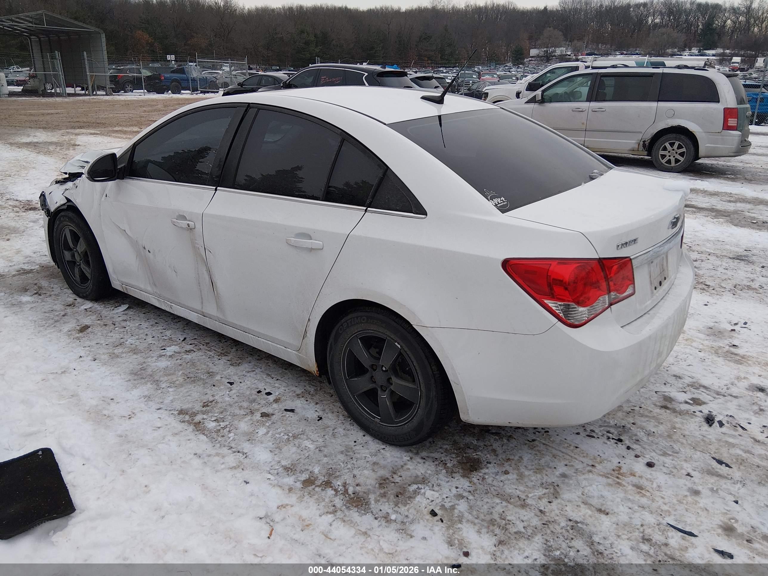 CHEVROLET CRUZE image 3