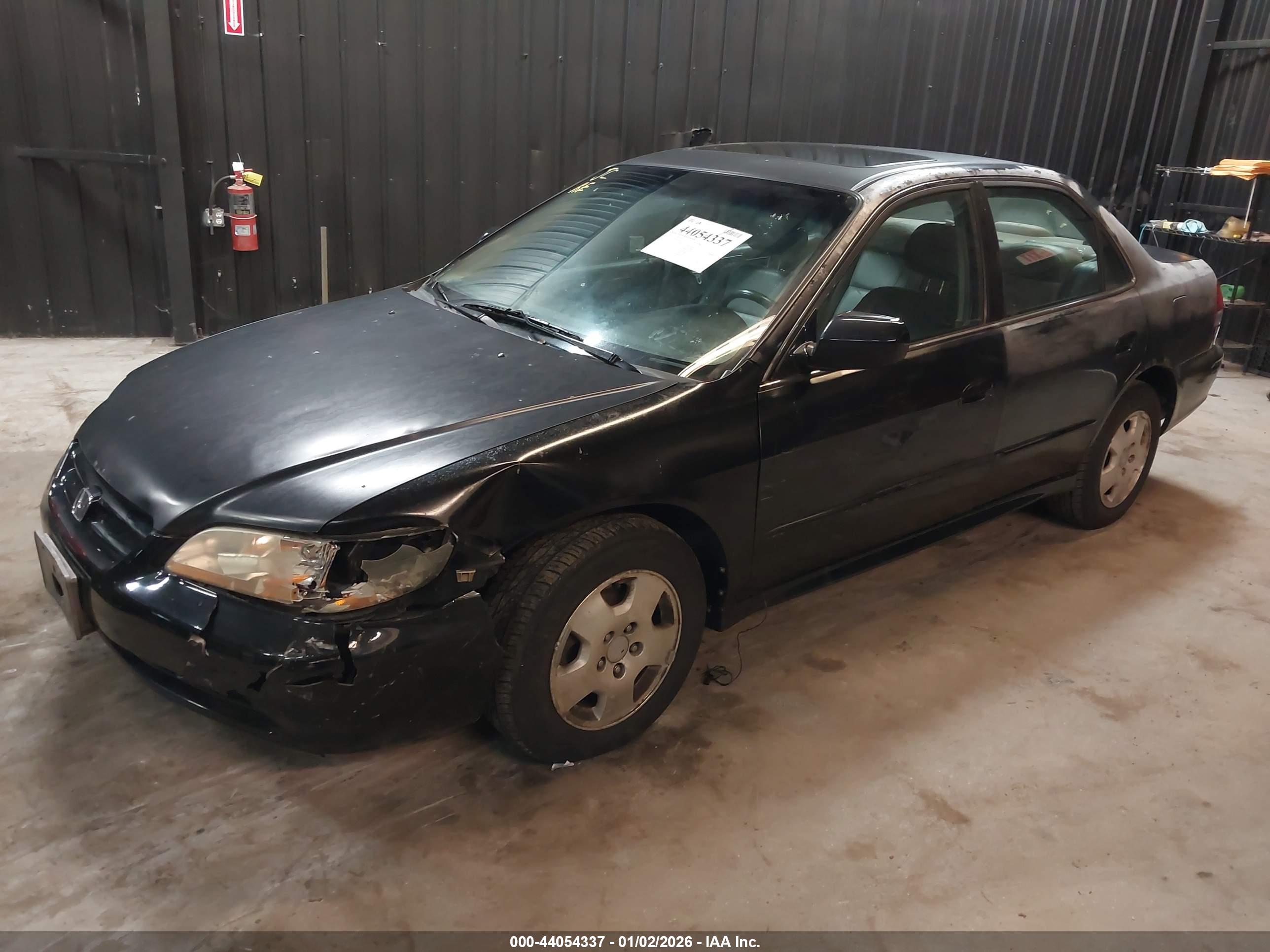 HONDA ACCORD image 2
