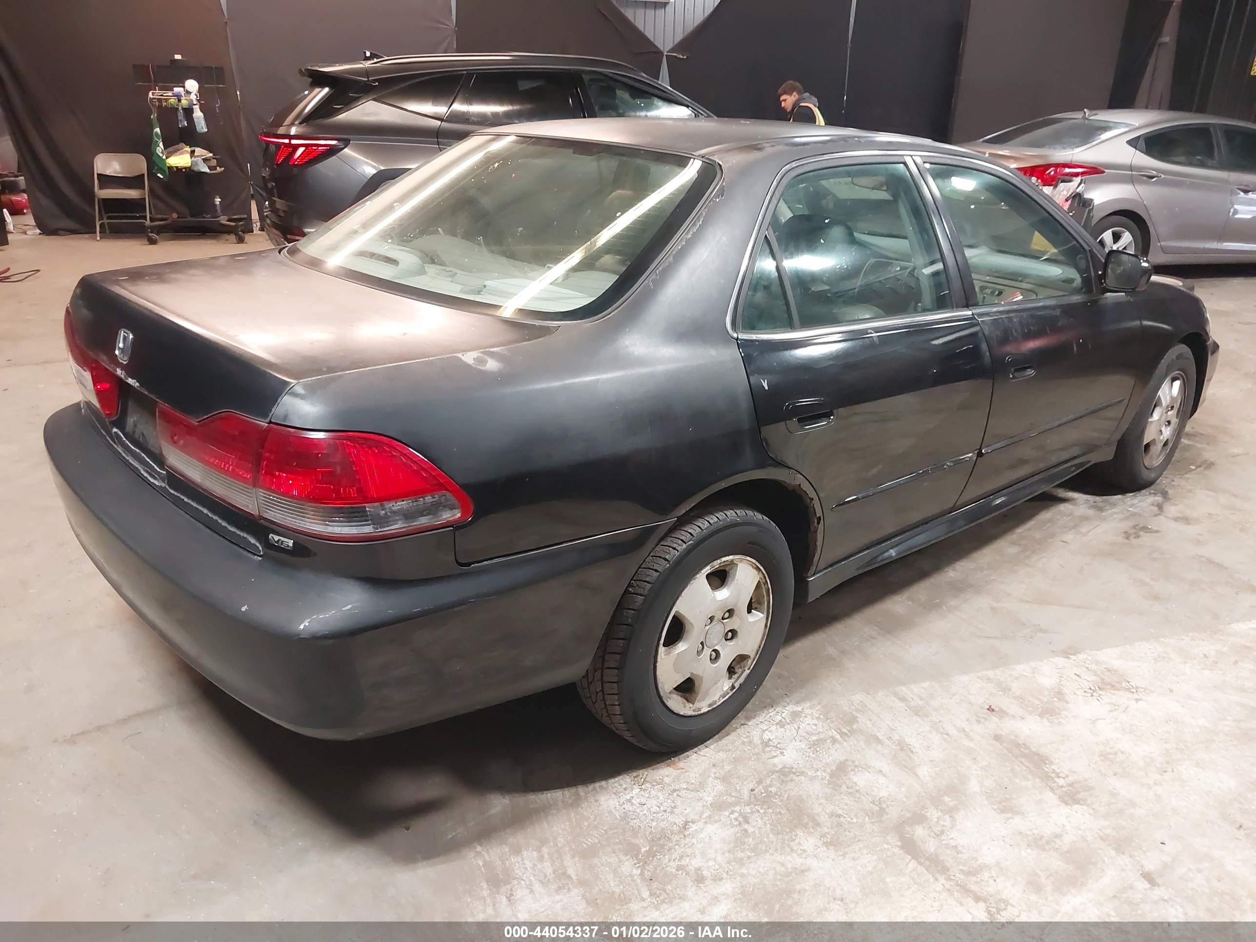 HONDA ACCORD image 4