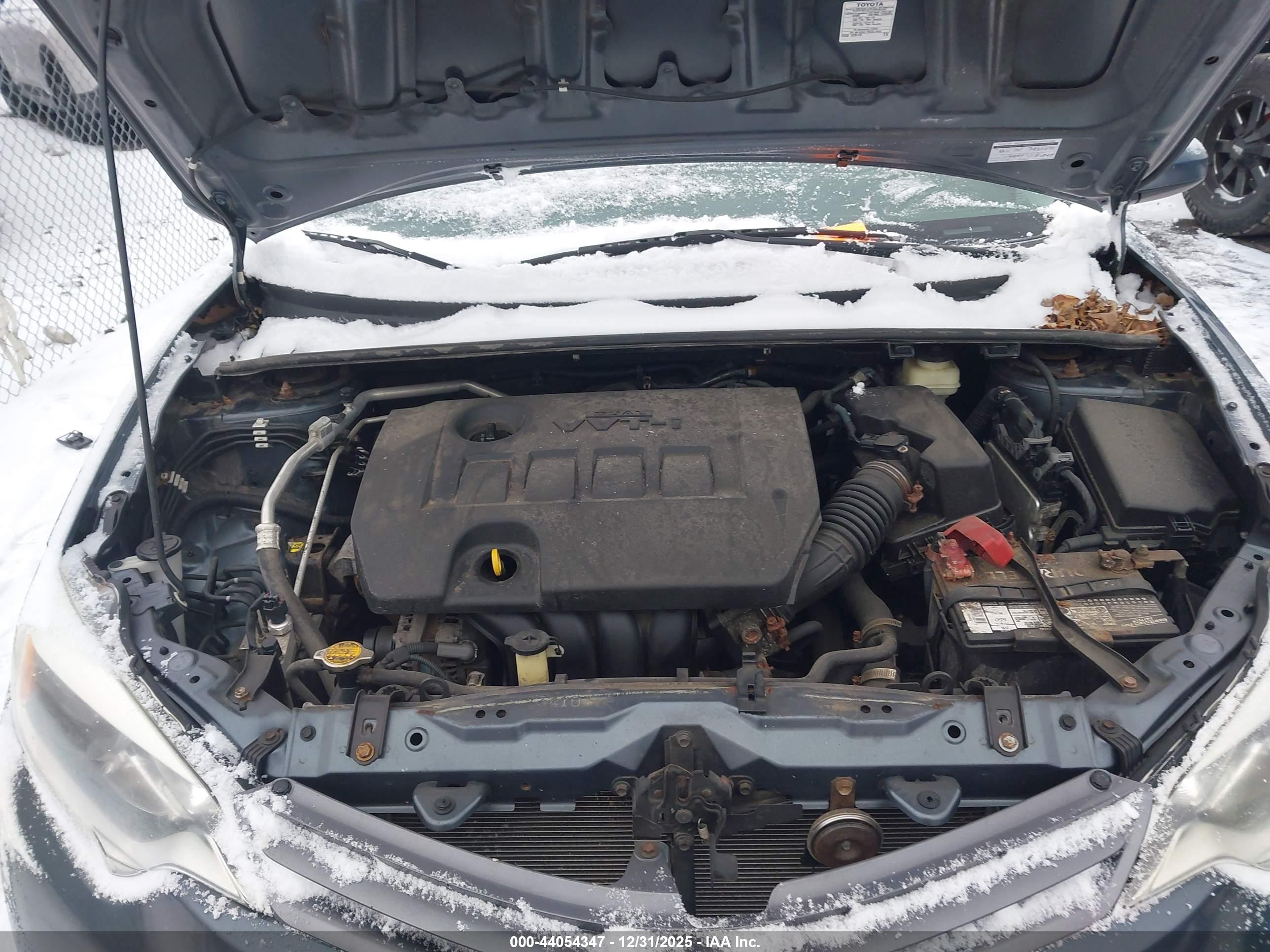 TOYOTA COROLLA image 10