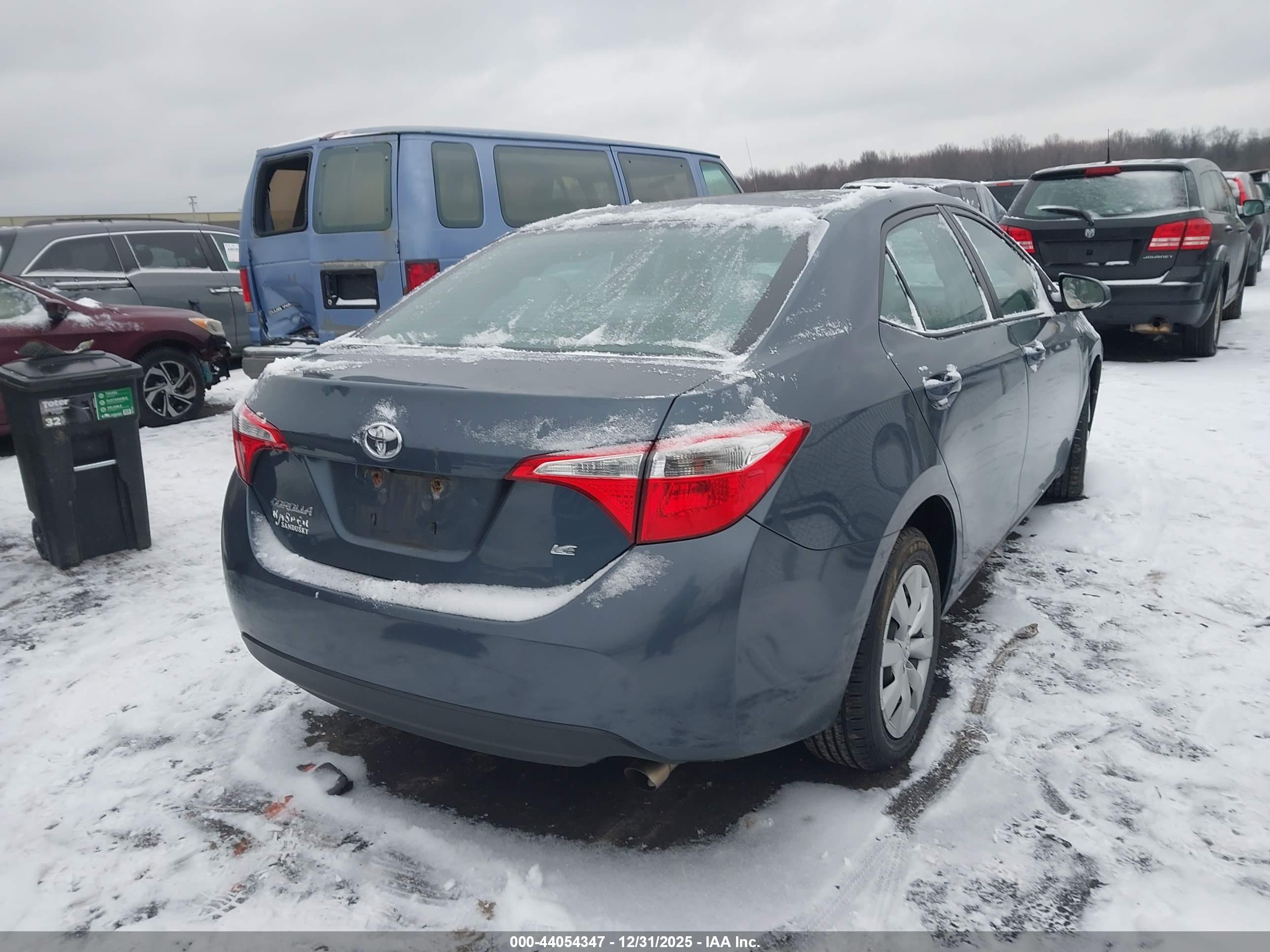 TOYOTA COROLLA image 4