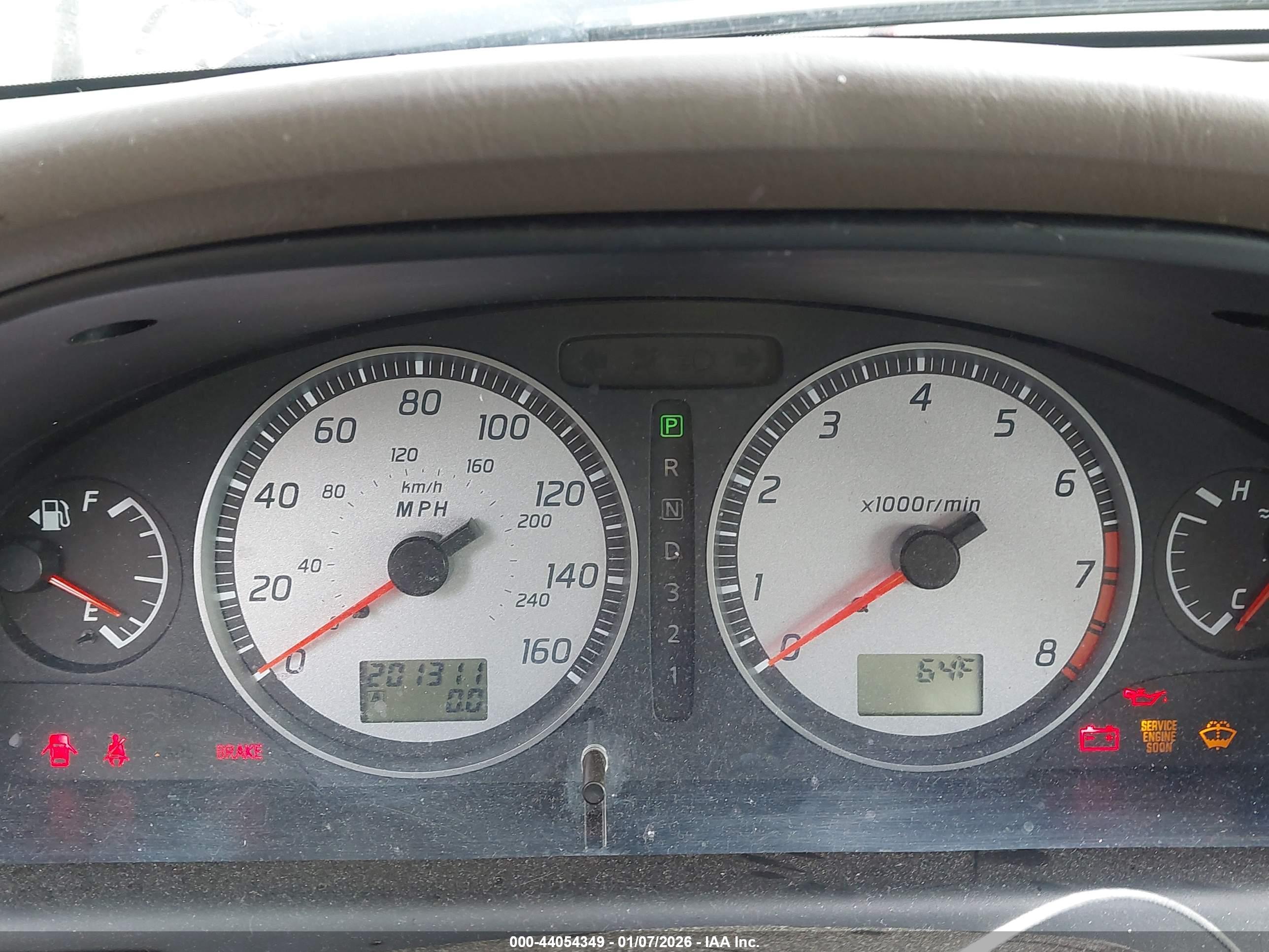 NISSAN MAXIMA image 7