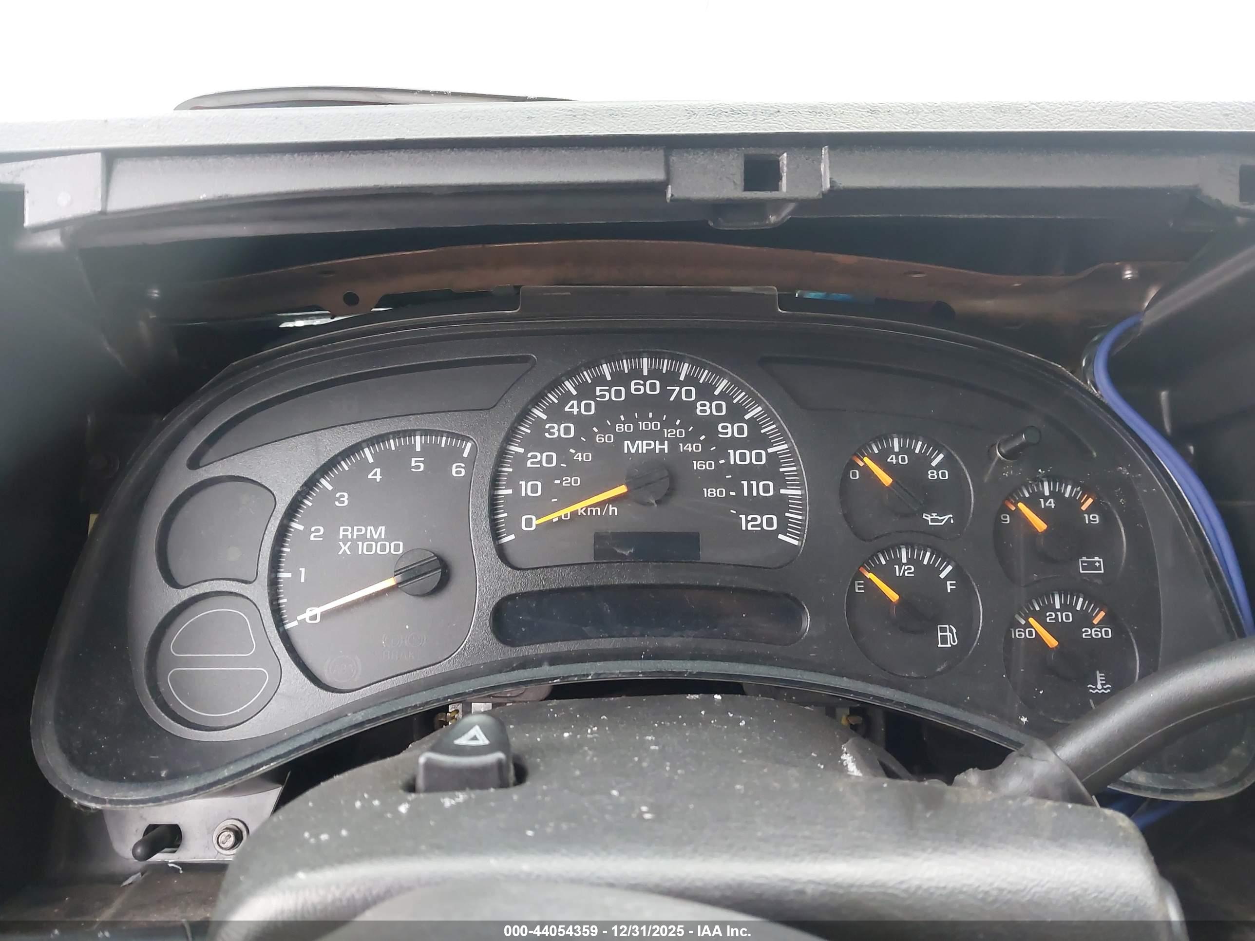 GMC YUKON image 7