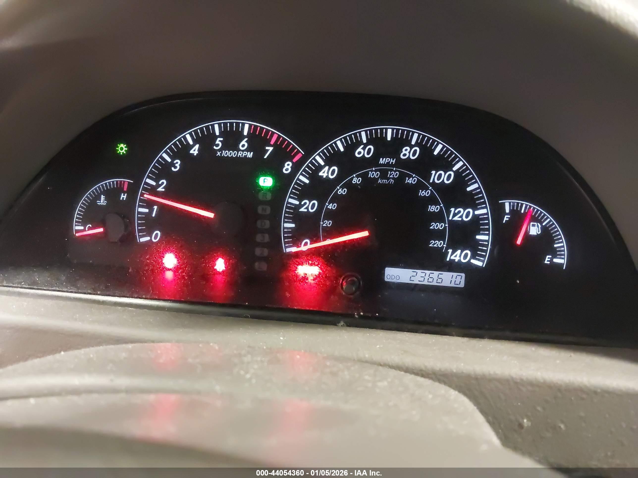 TOYOTA CAMRY image 7