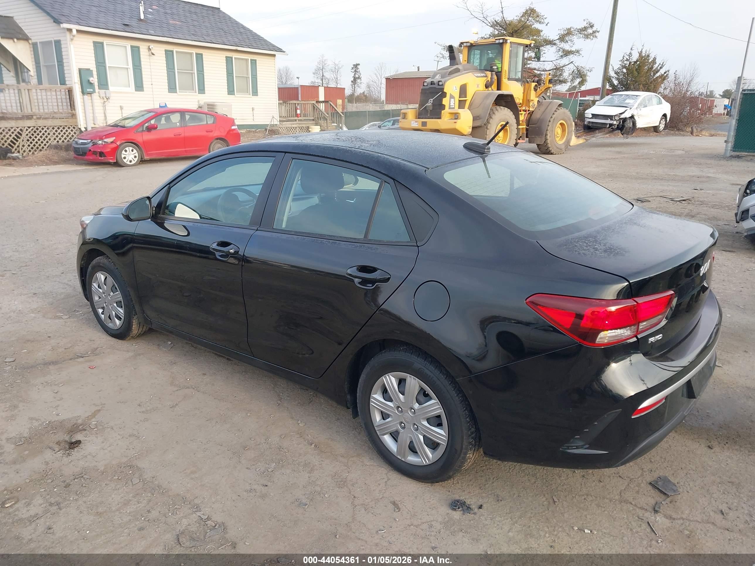 KIA RIO image 3
