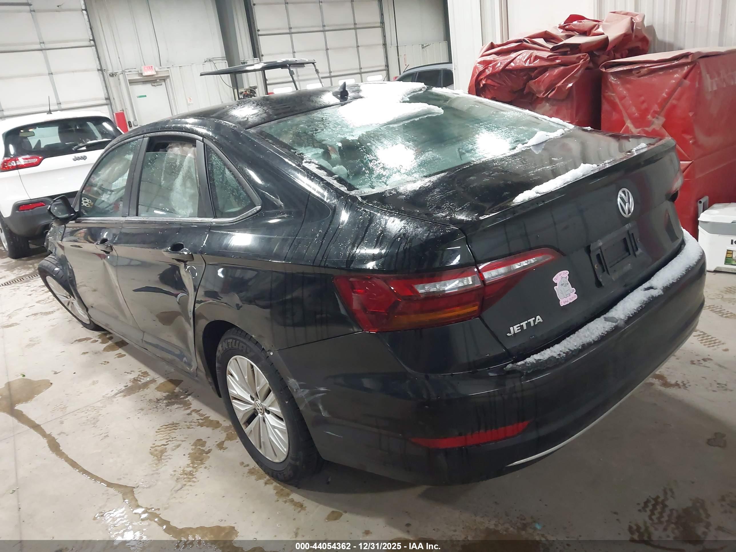 VOLKSWAGEN JETTA image 3