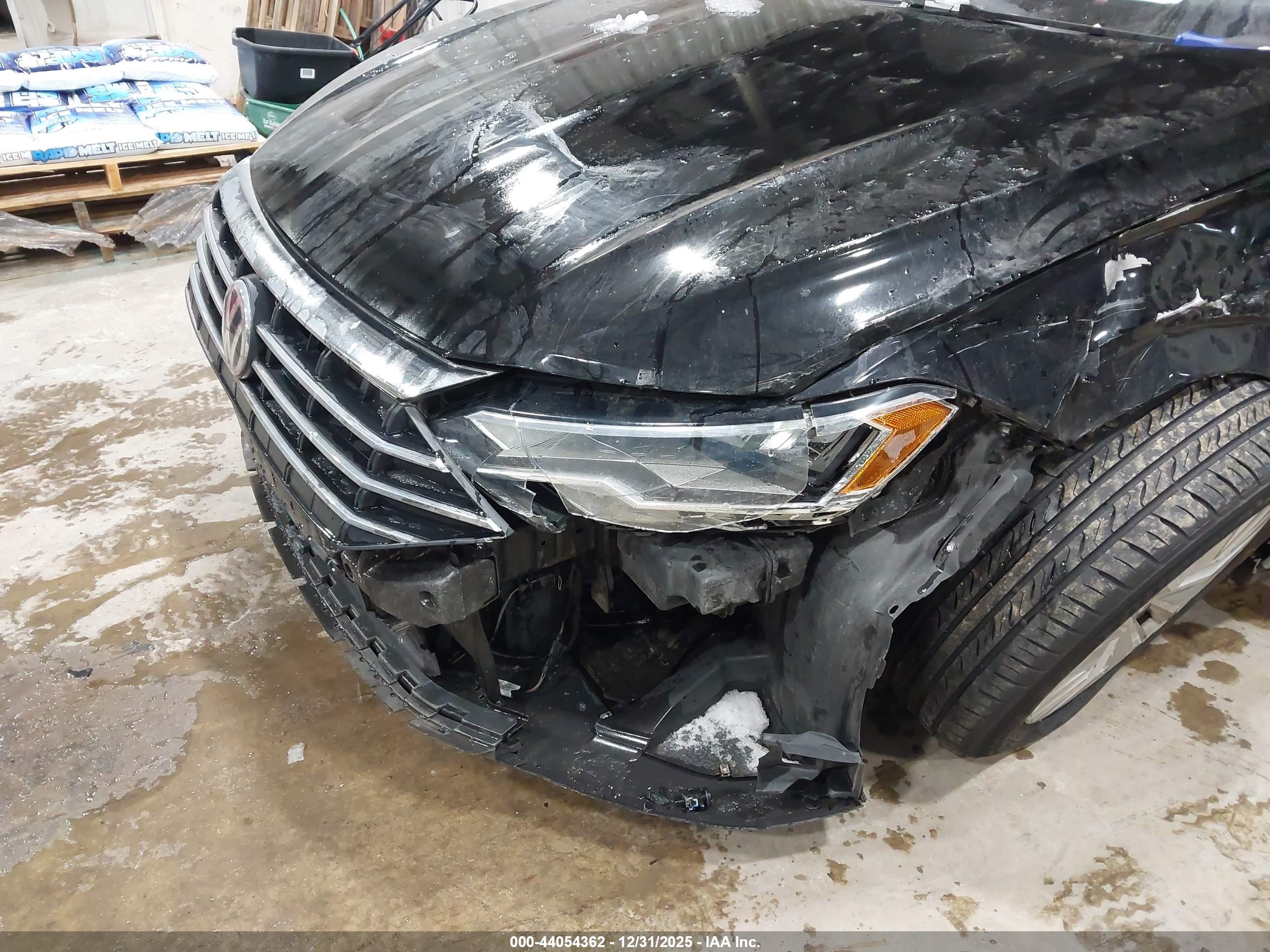 VOLKSWAGEN JETTA image 6