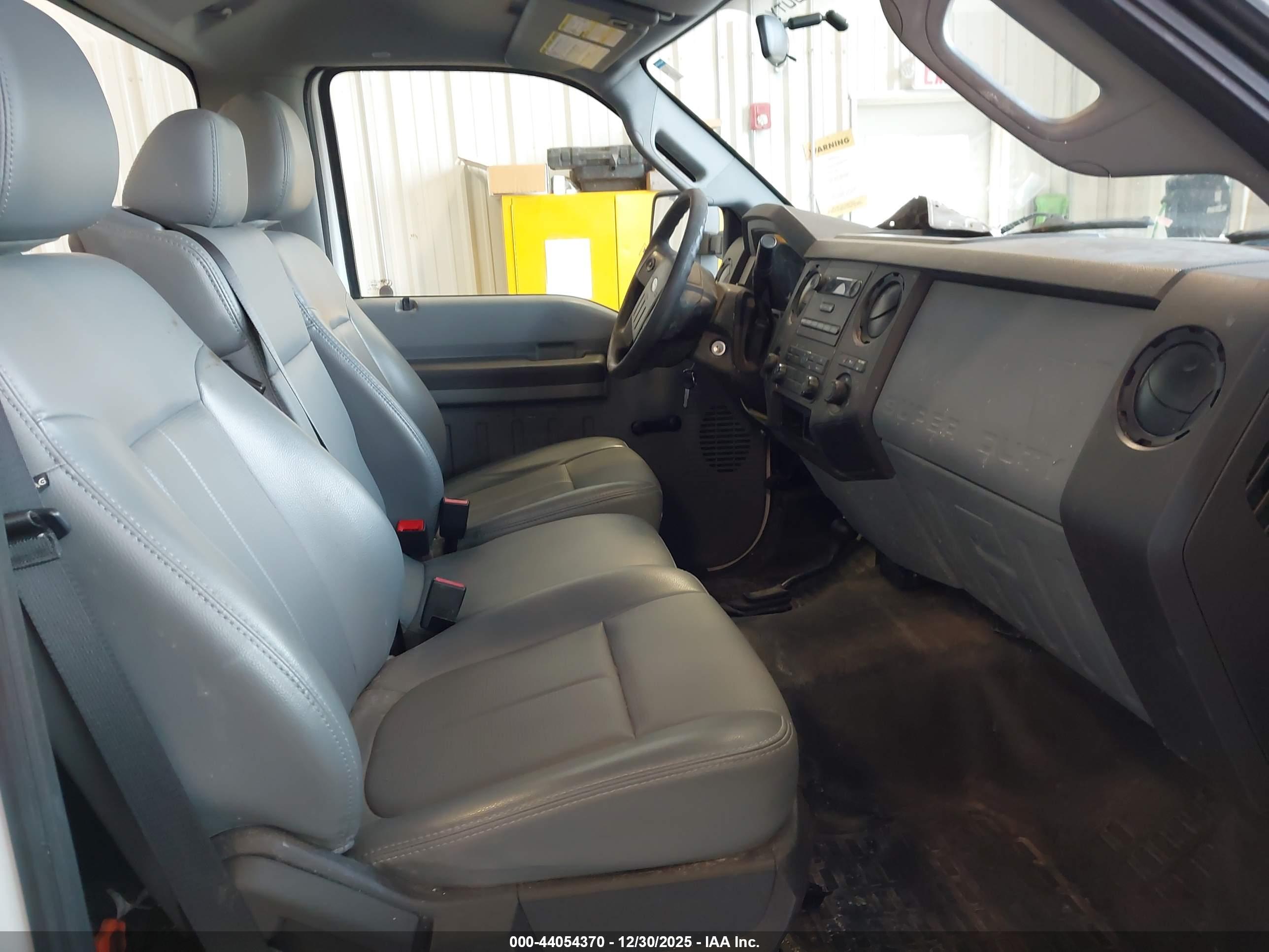 FORD F-250 image 5