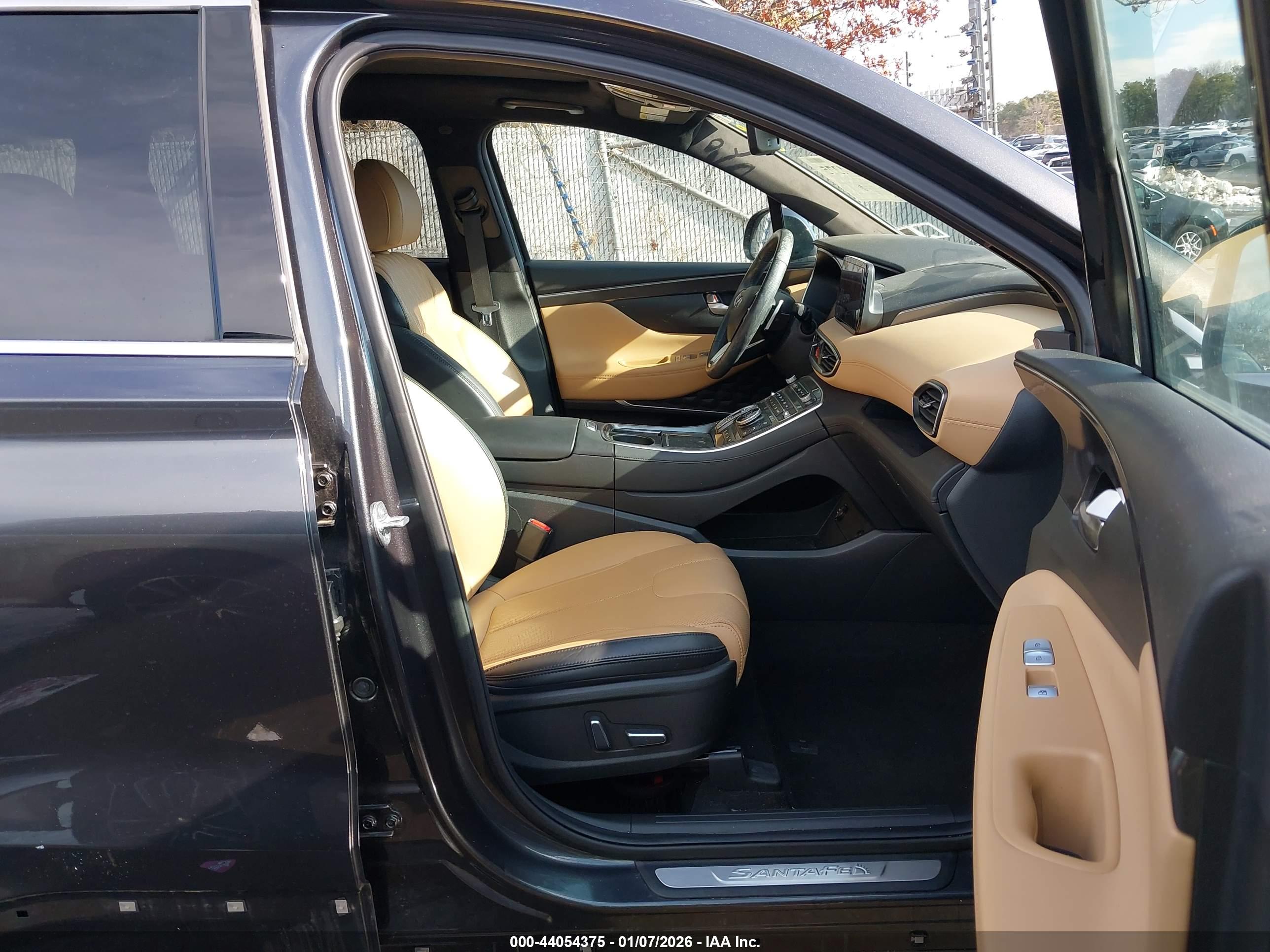 HYUNDAI SANTA image 5