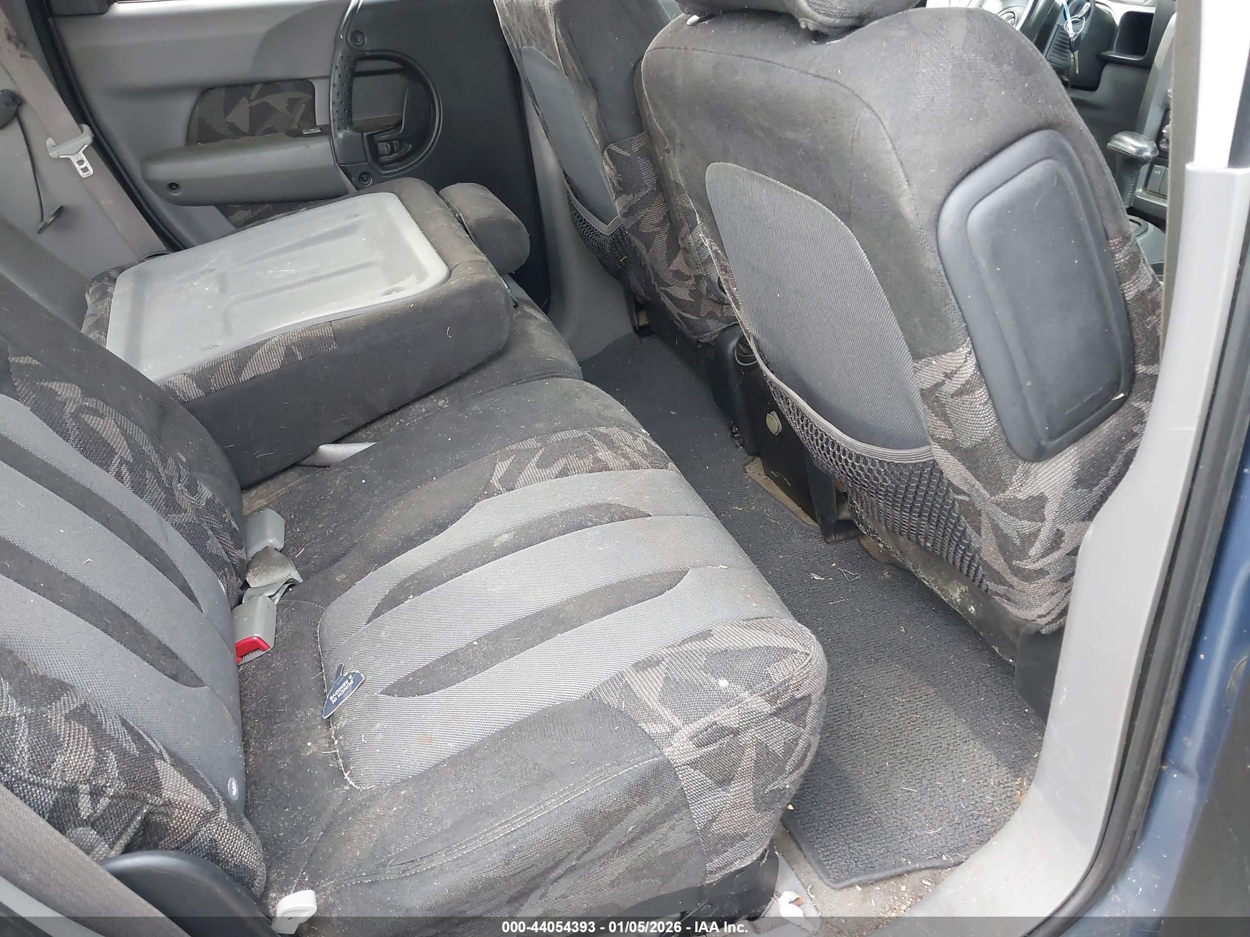 PONTIAC AZTEK image 8