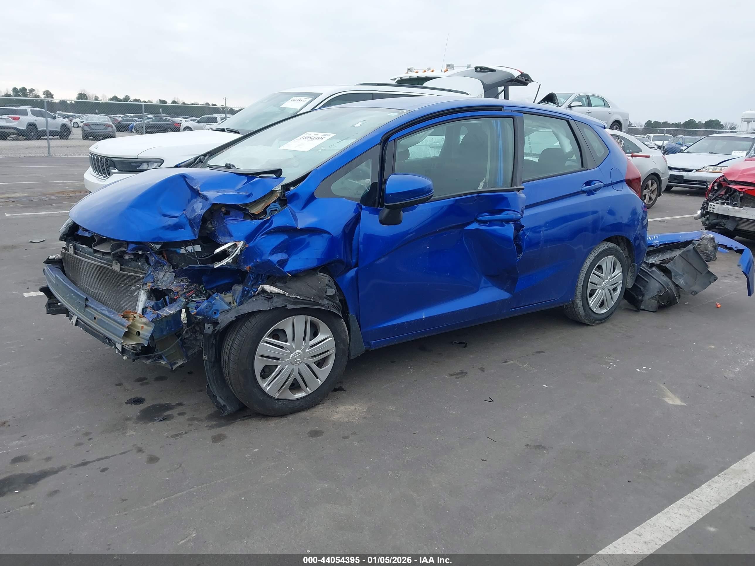 HONDA FIT image 2