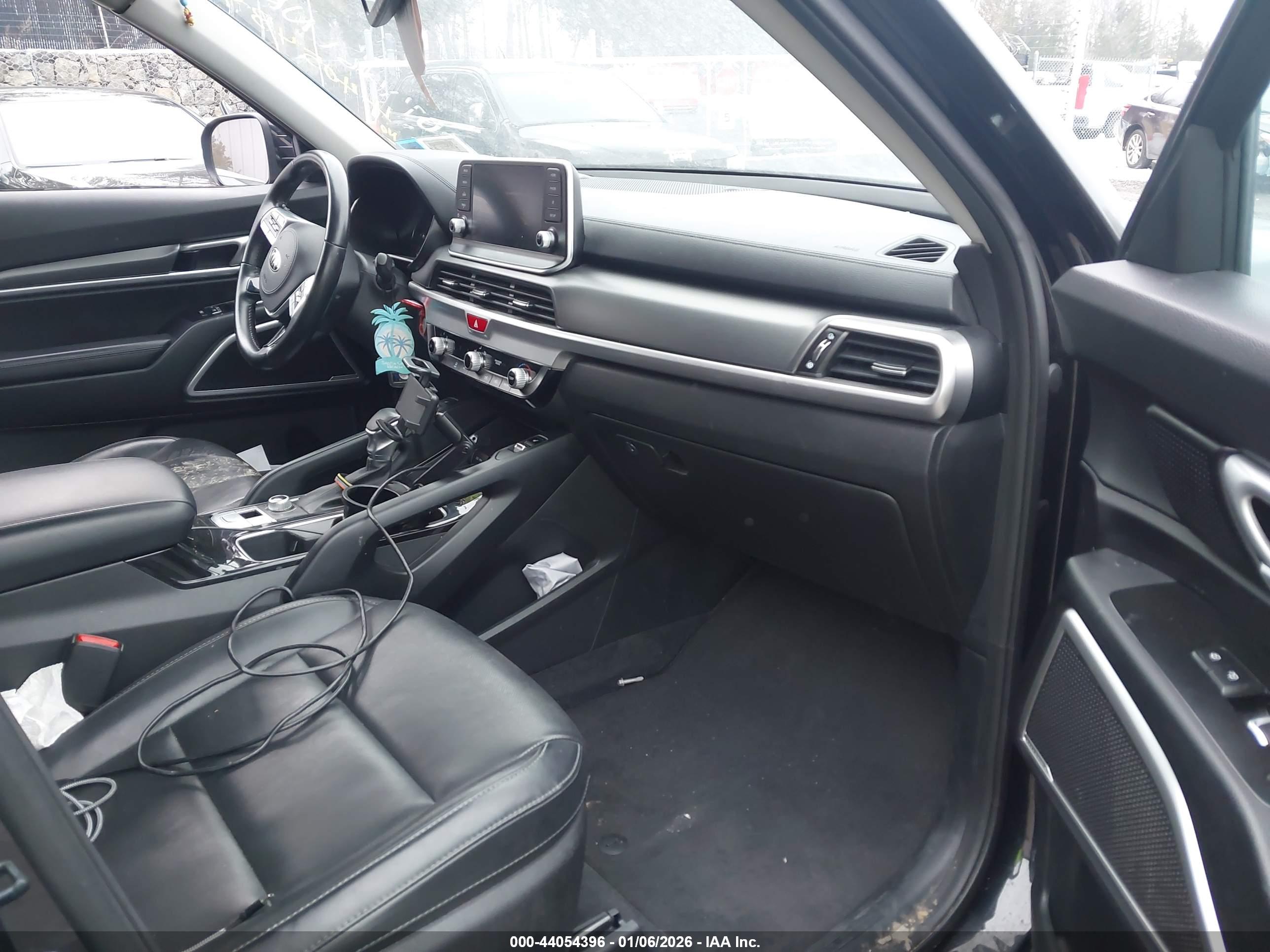 KIA TELLURIDE image 5