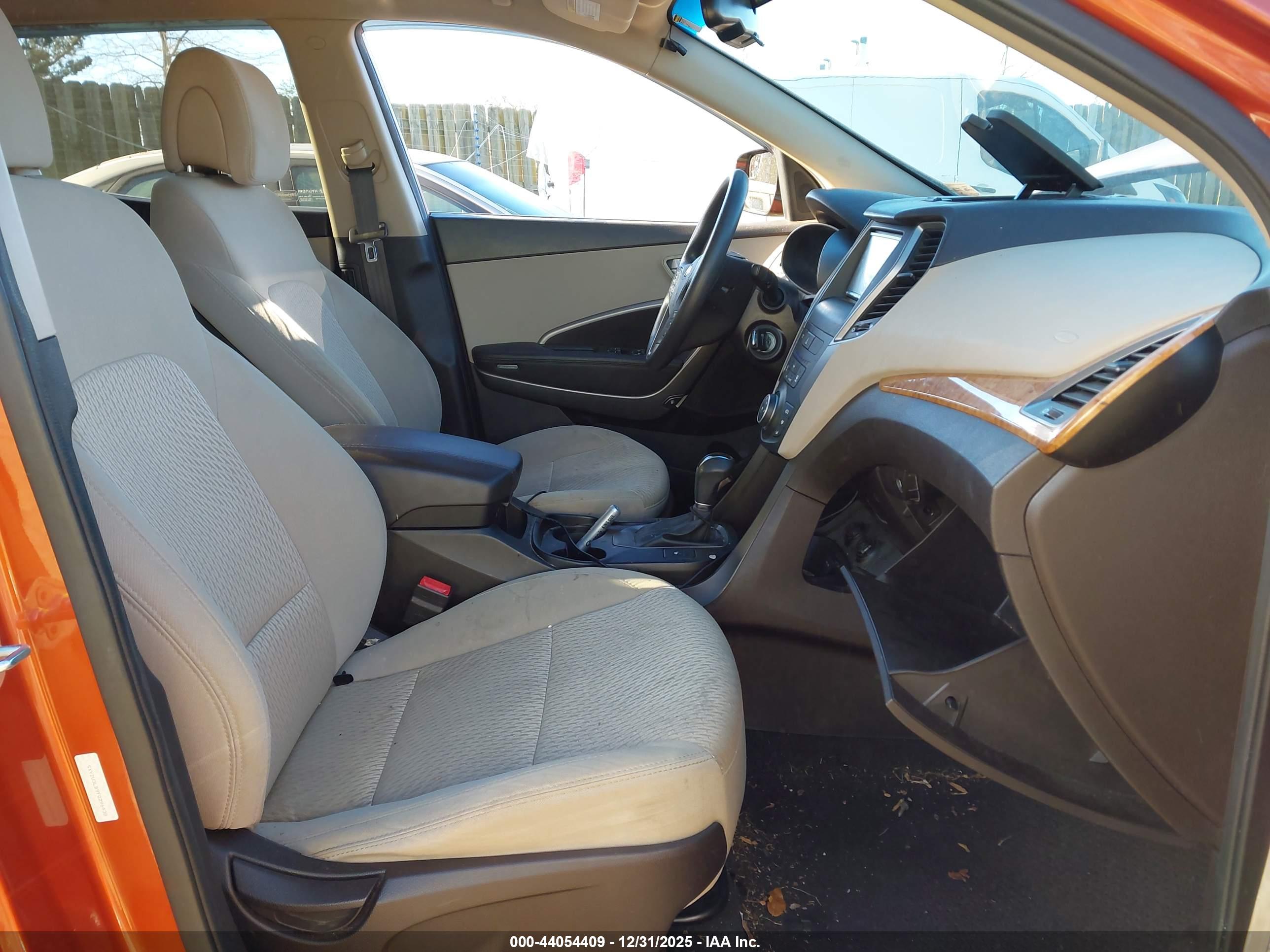 HYUNDAI SANTA image 5