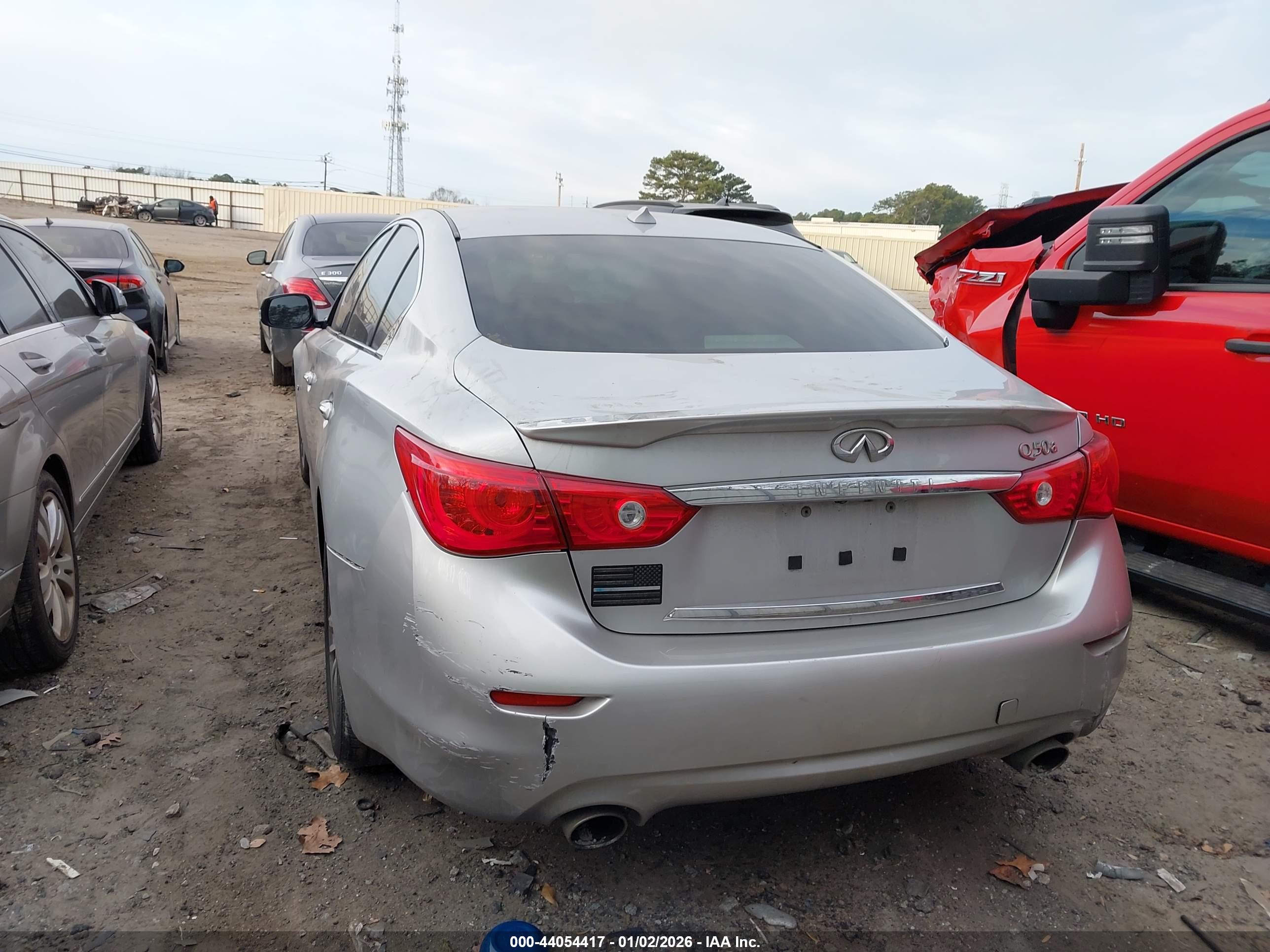 INFINITI Q50 image 3