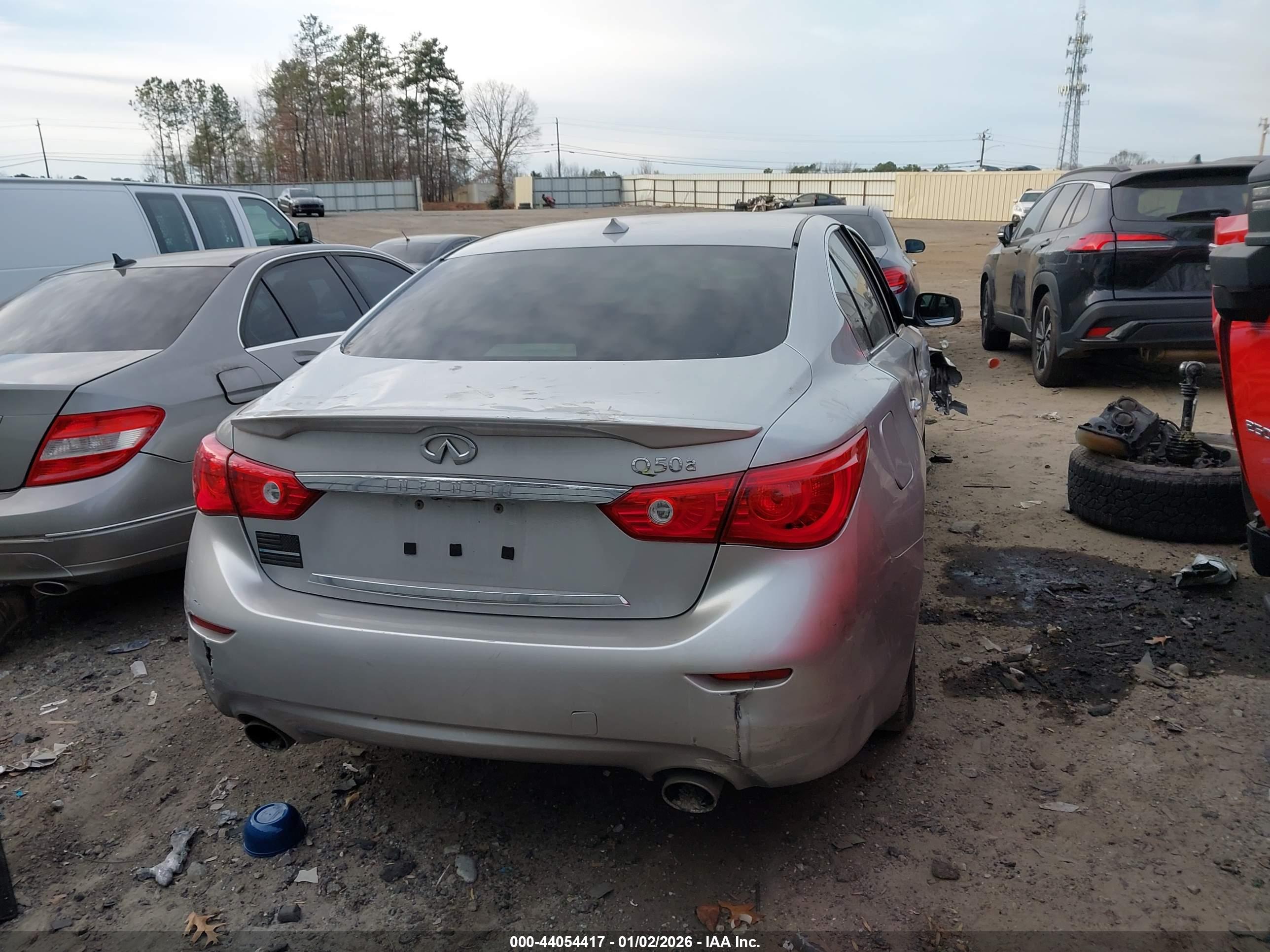 INFINITI Q50 image 4