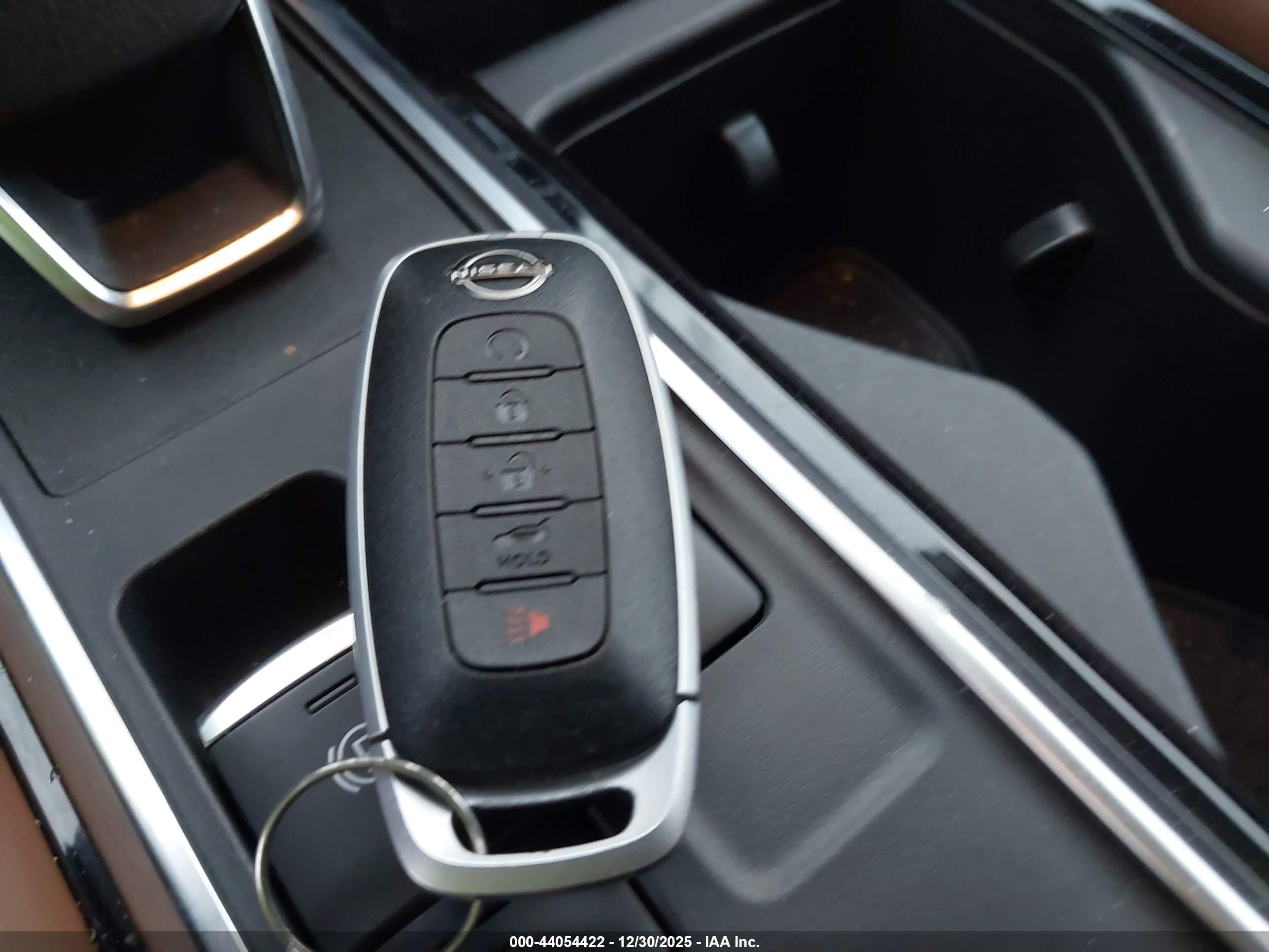 NISSAN PATHFINDER image 11