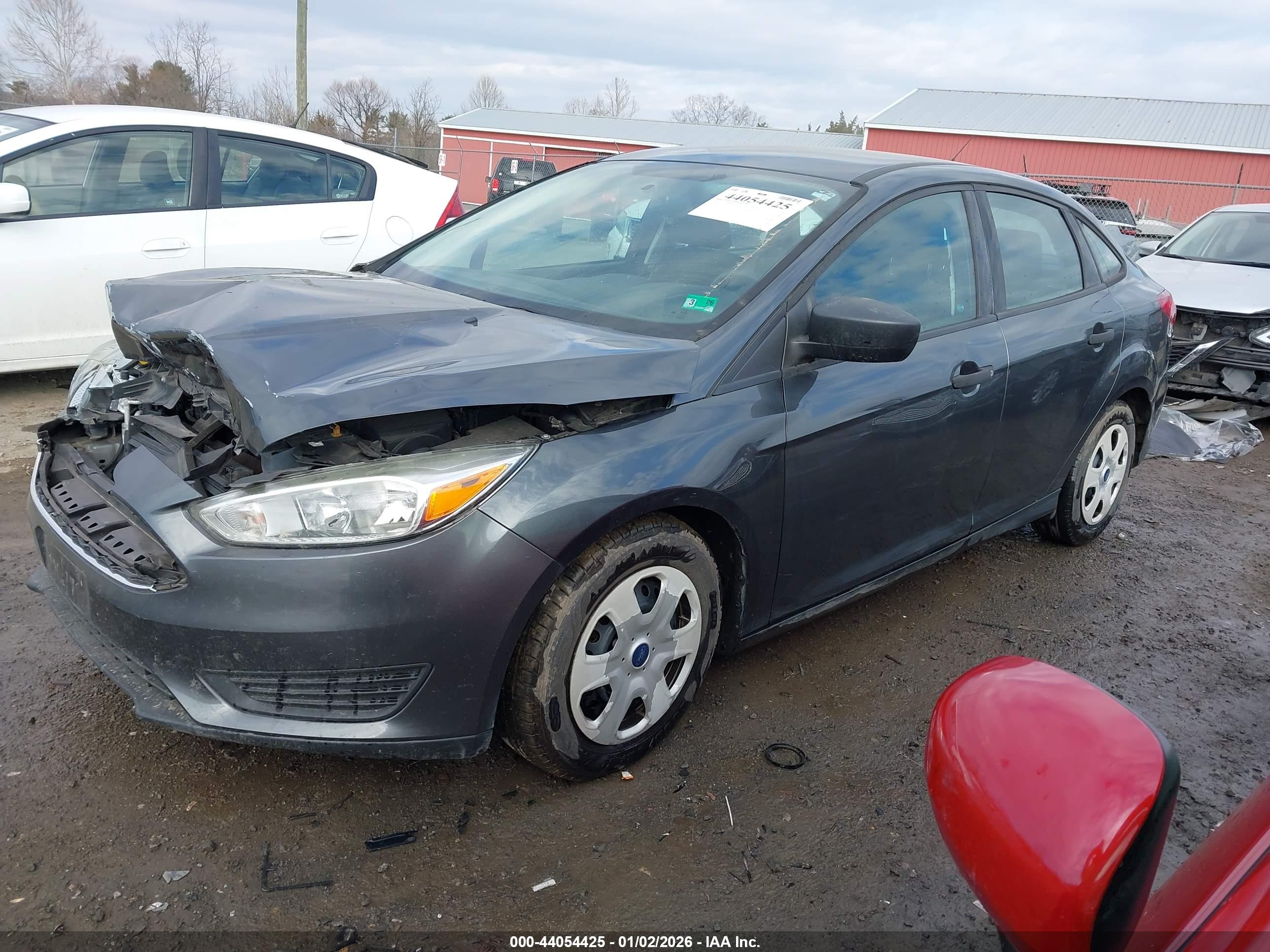 FORD FOCUS image 2