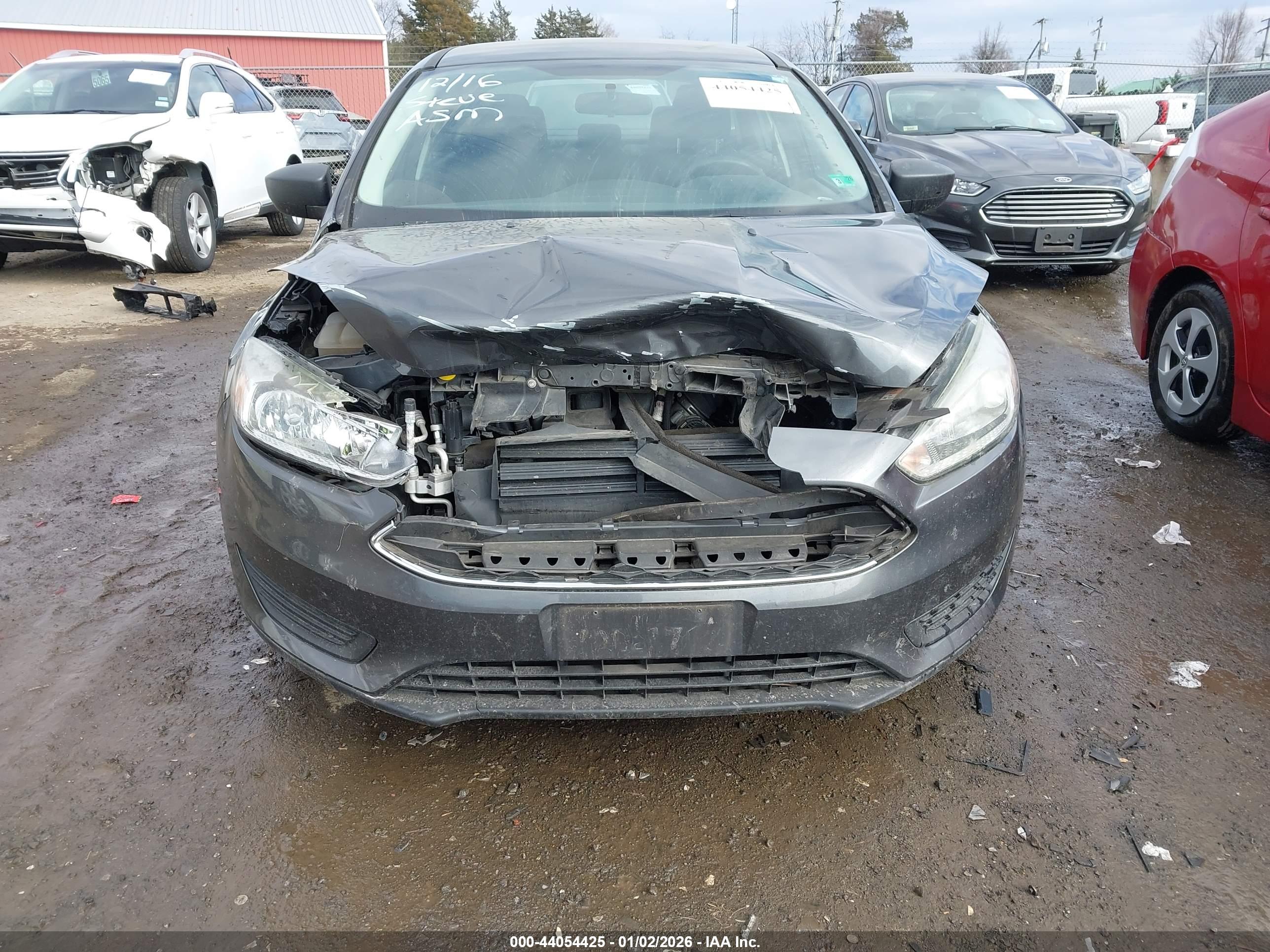 FORD FOCUS image 6
