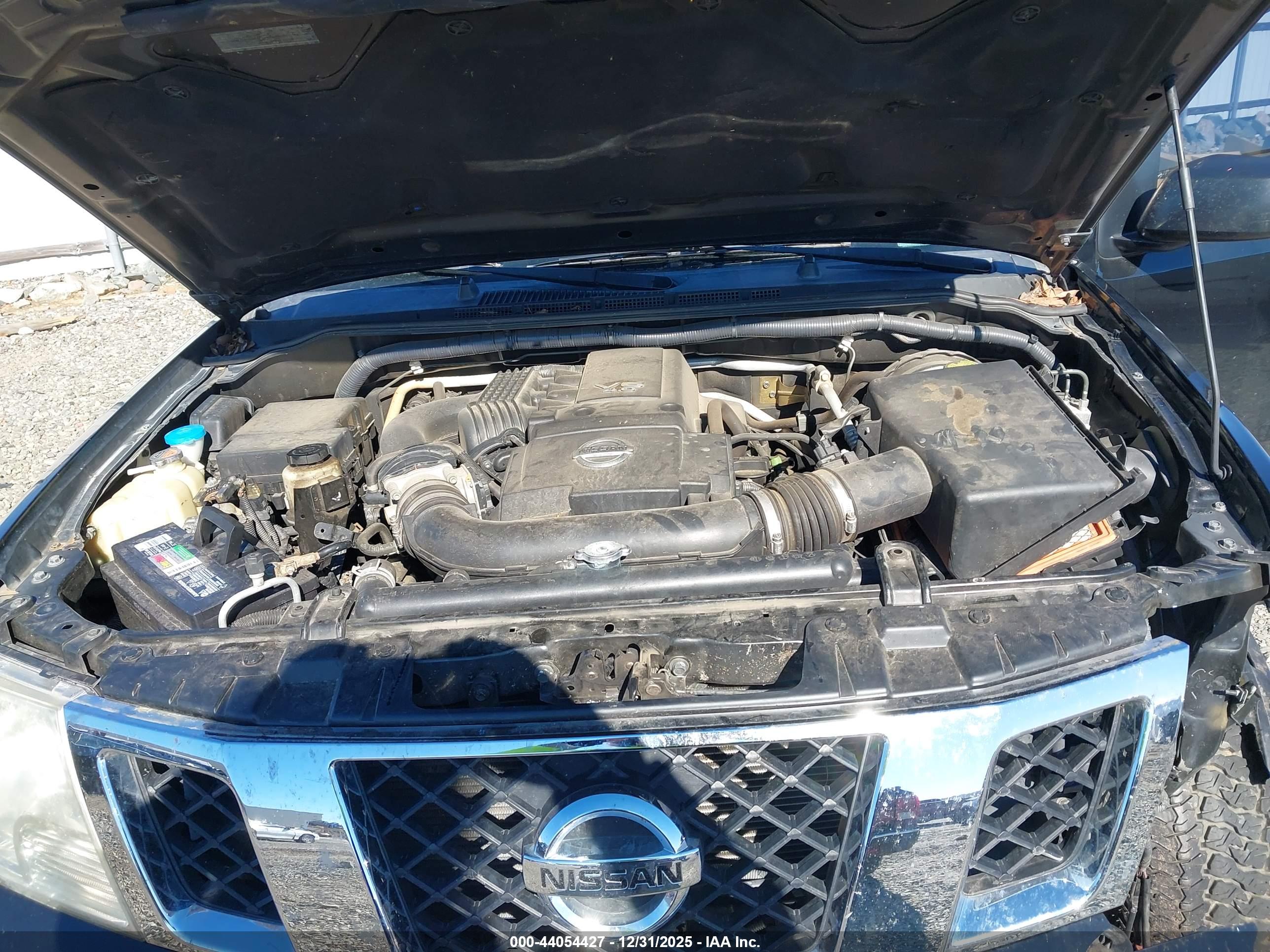 NISSAN FRONTIER image 10