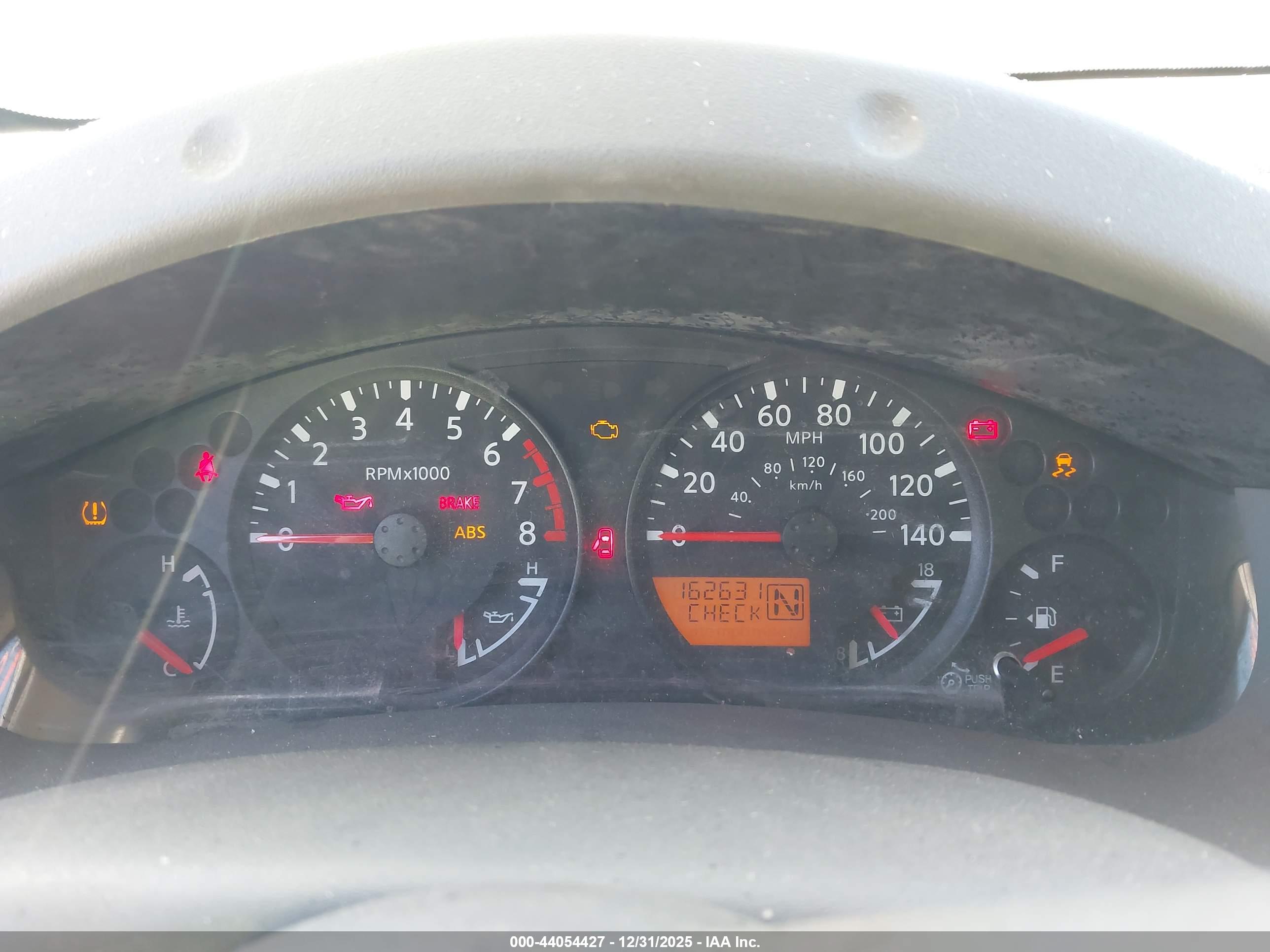 NISSAN FRONTIER image 7