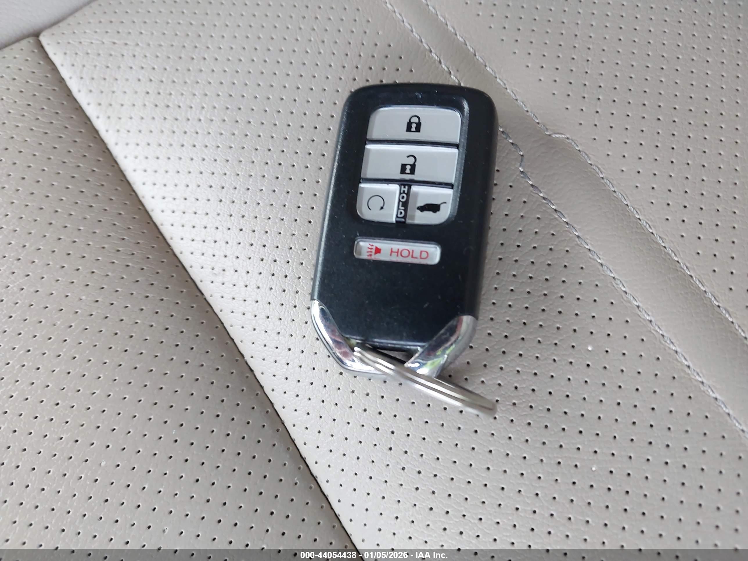 HONDA CR-V image 11