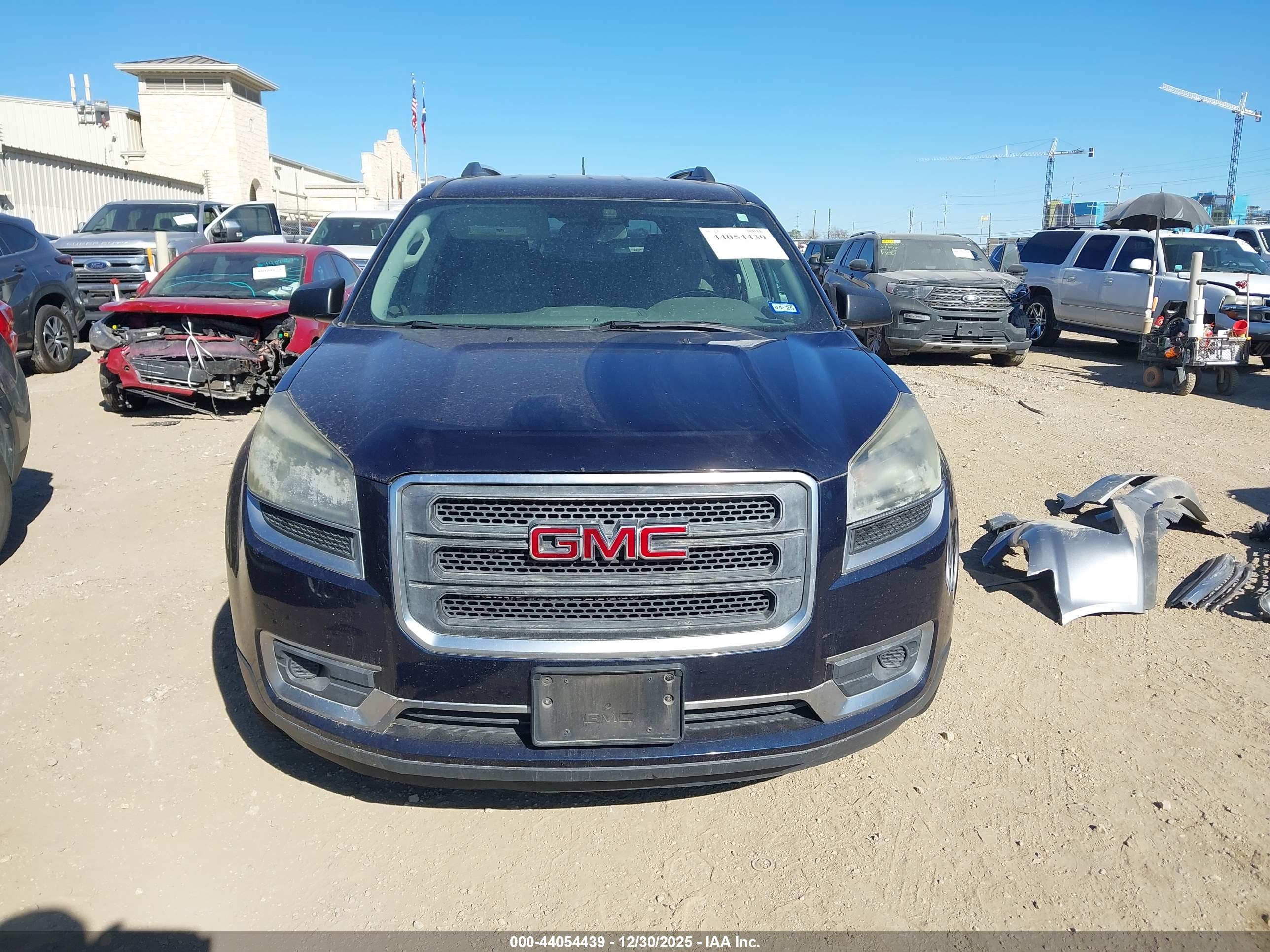 GMC ACADIA image 6