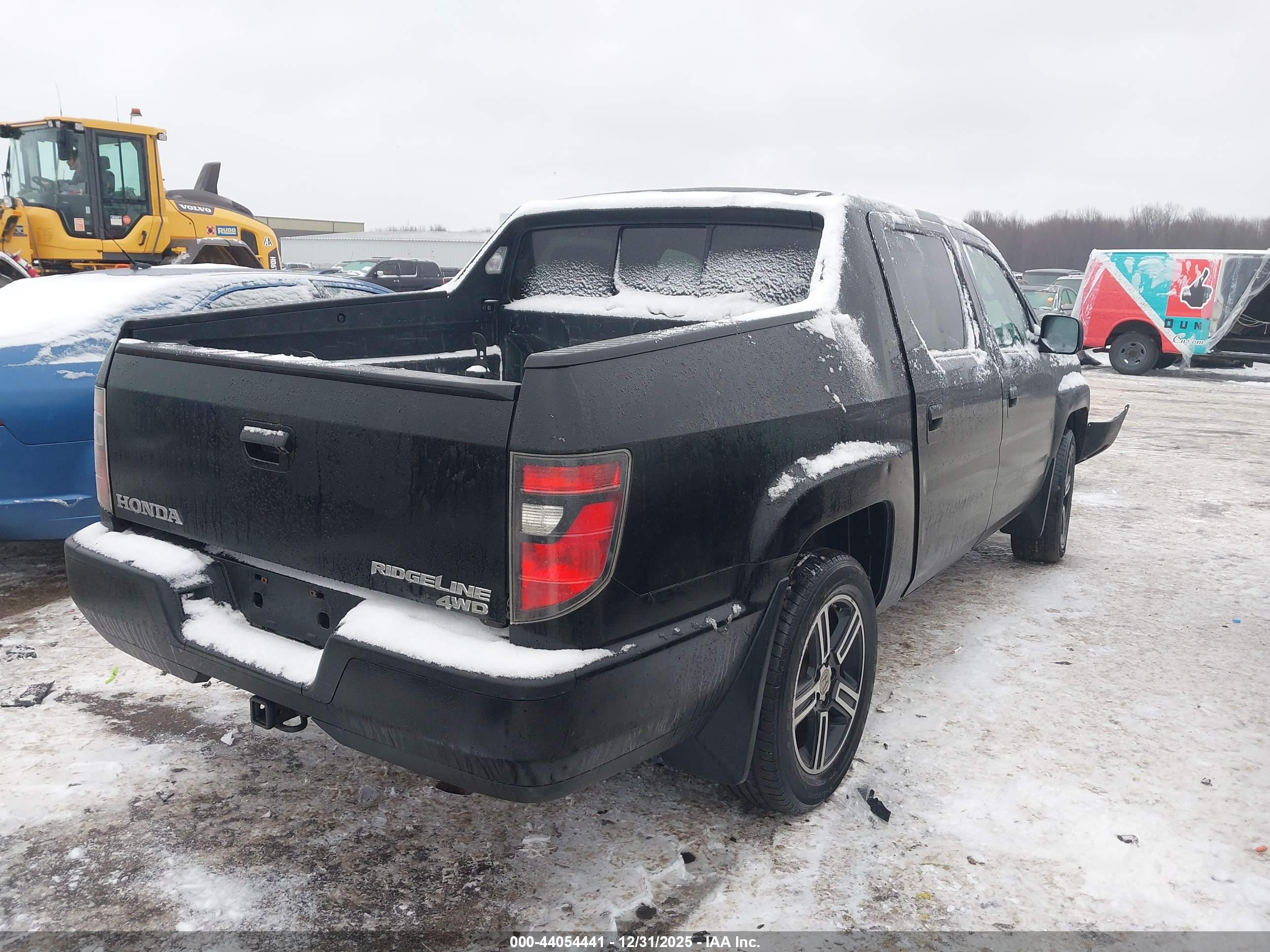 HONDA RIDGELINE image 4