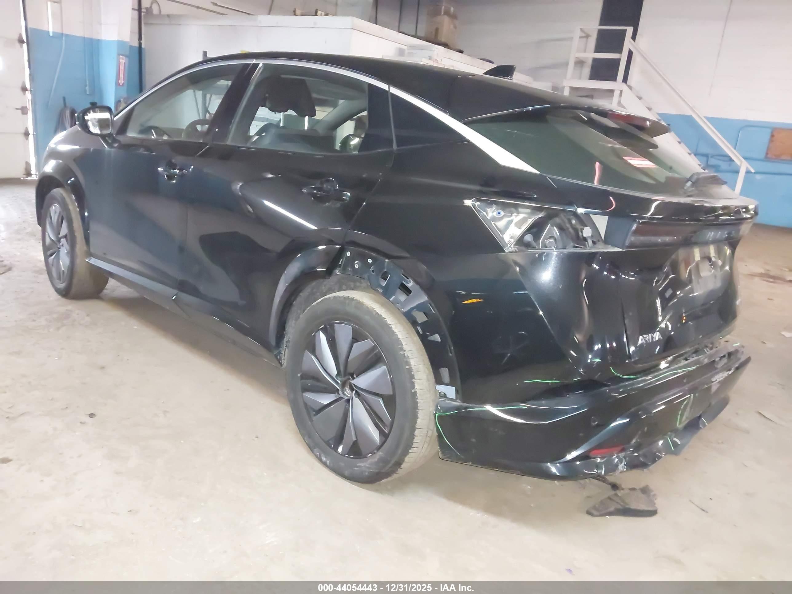 NISSAN ARIYA image 3