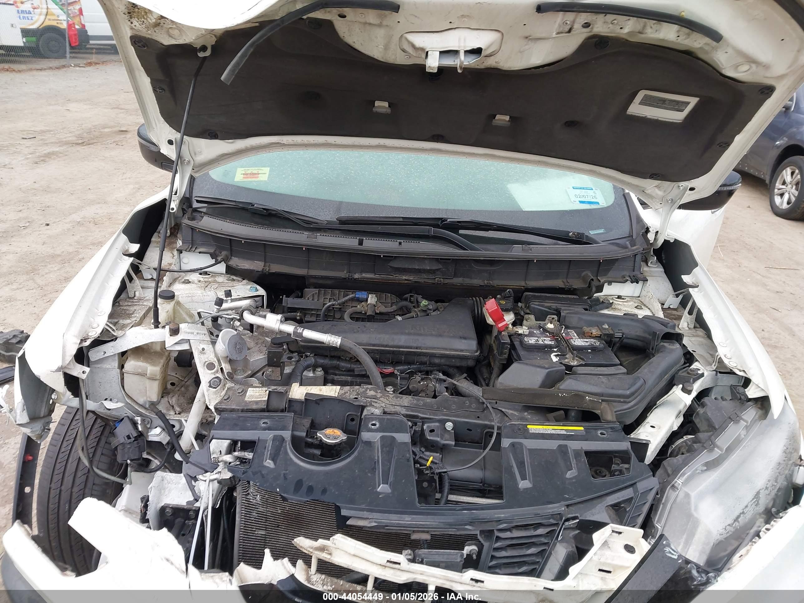NISSAN ROGUE image 10