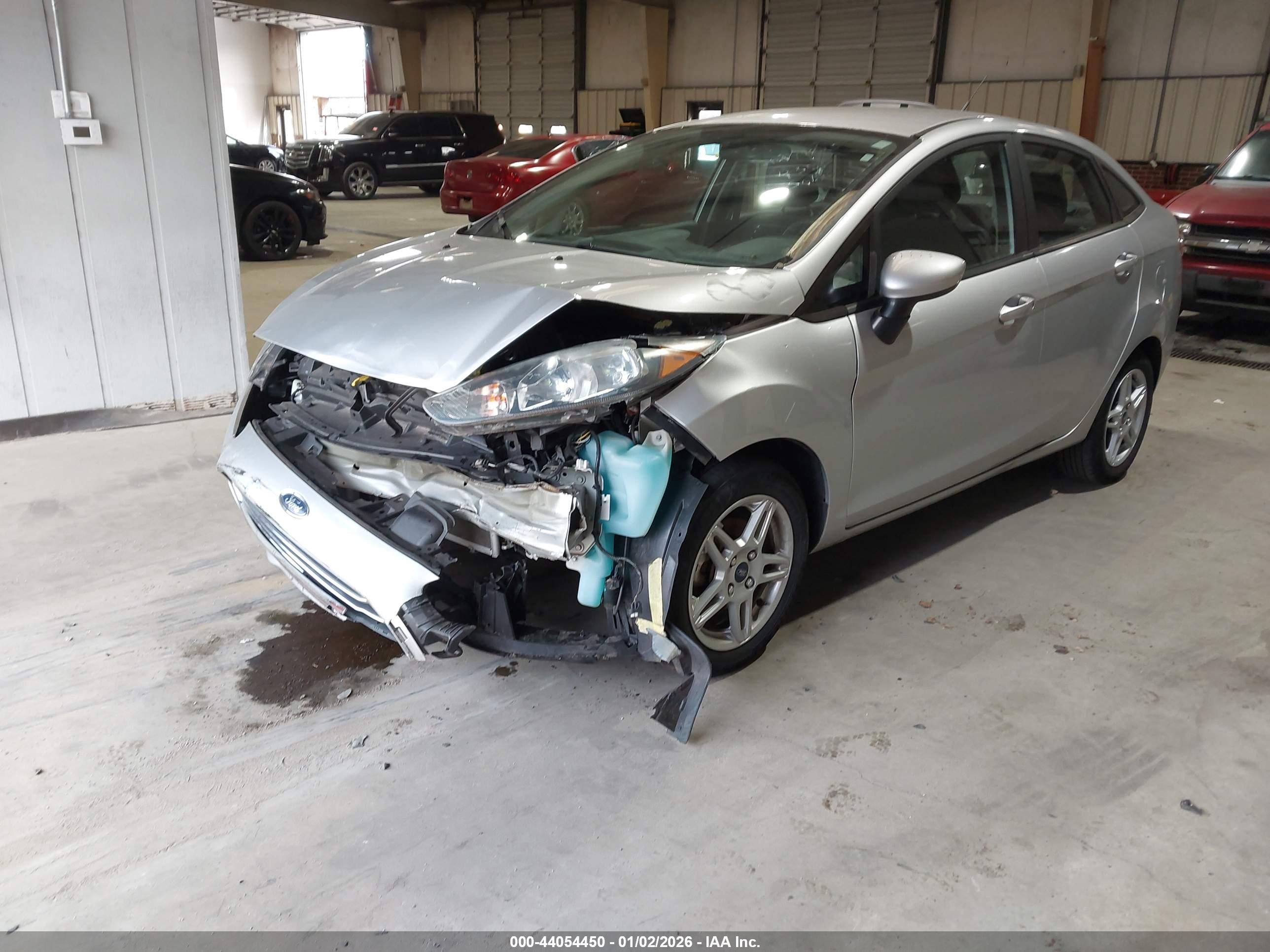 FORD FIESTA image 2