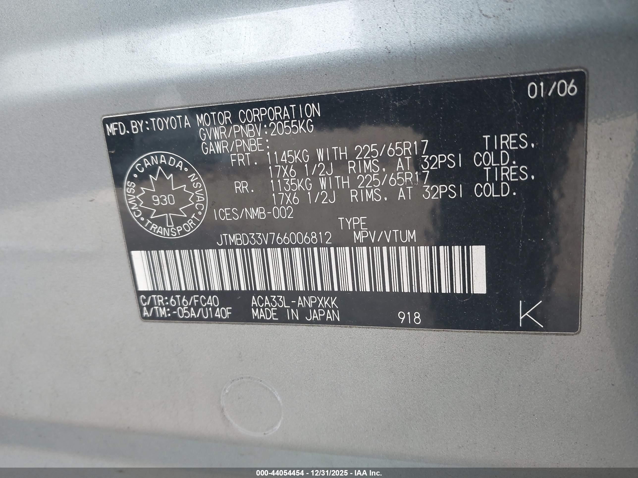 TOYOTA RAV4 image 9