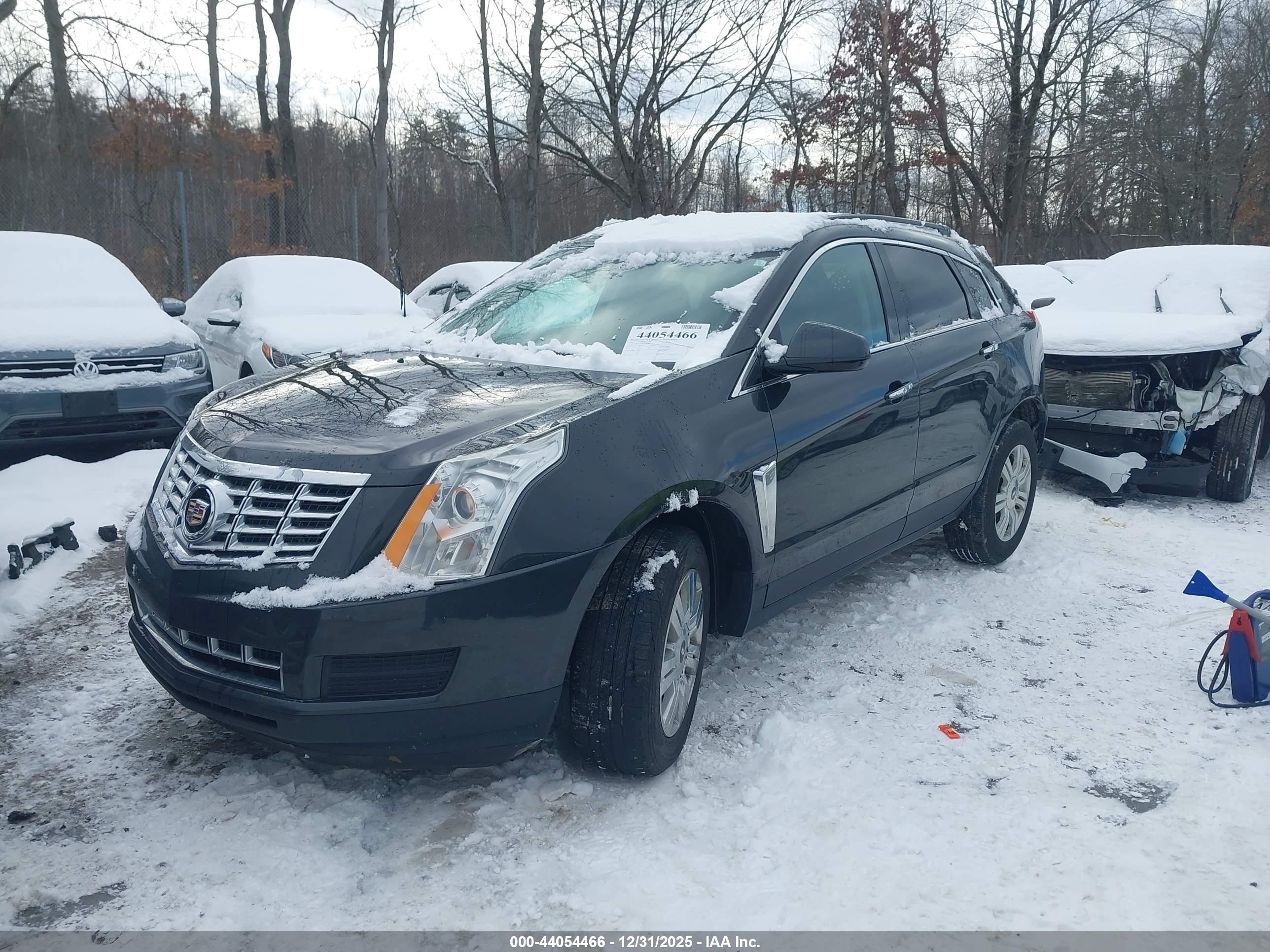 CADILLAC SRX image 2