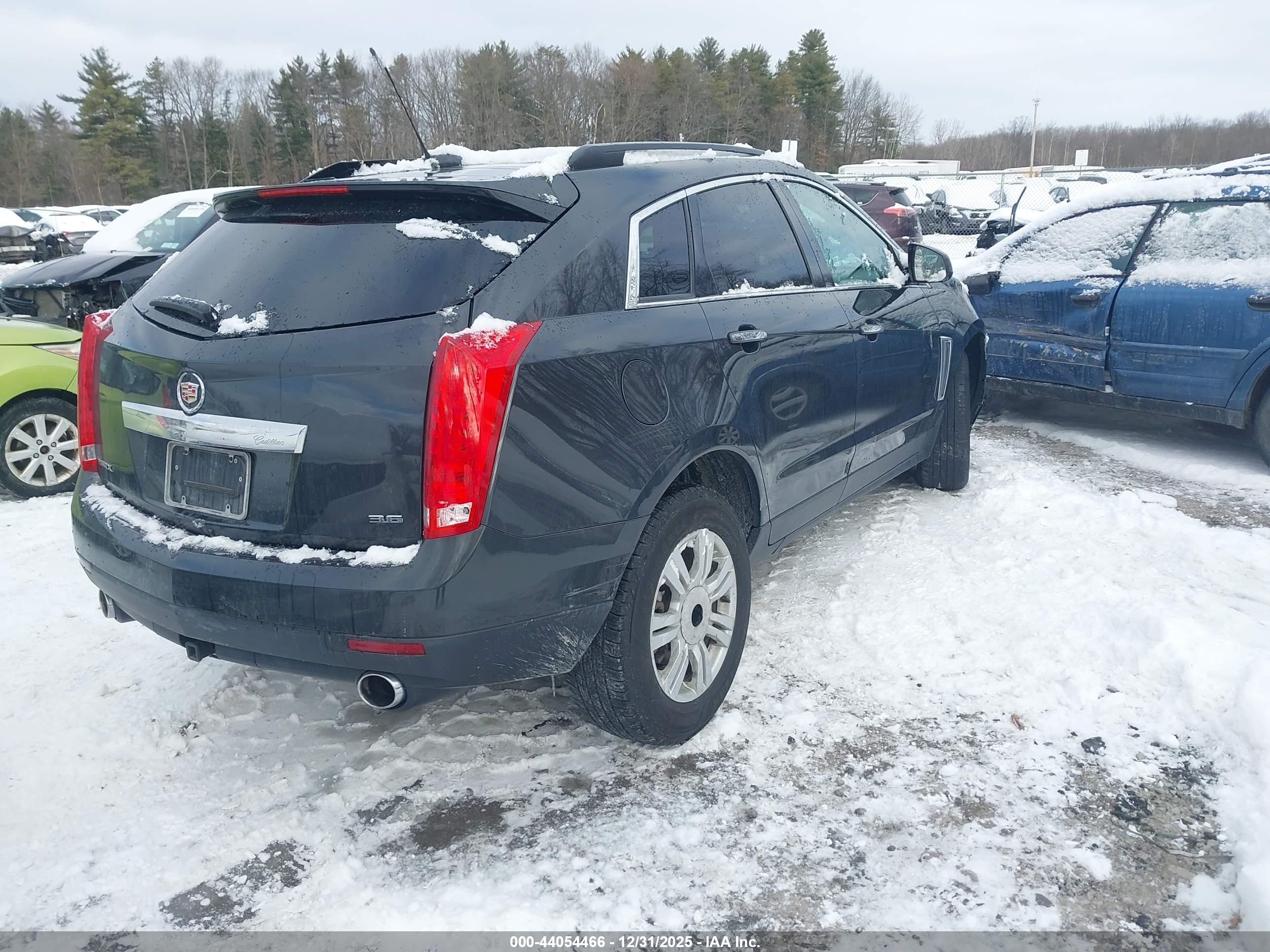 CADILLAC SRX image 4