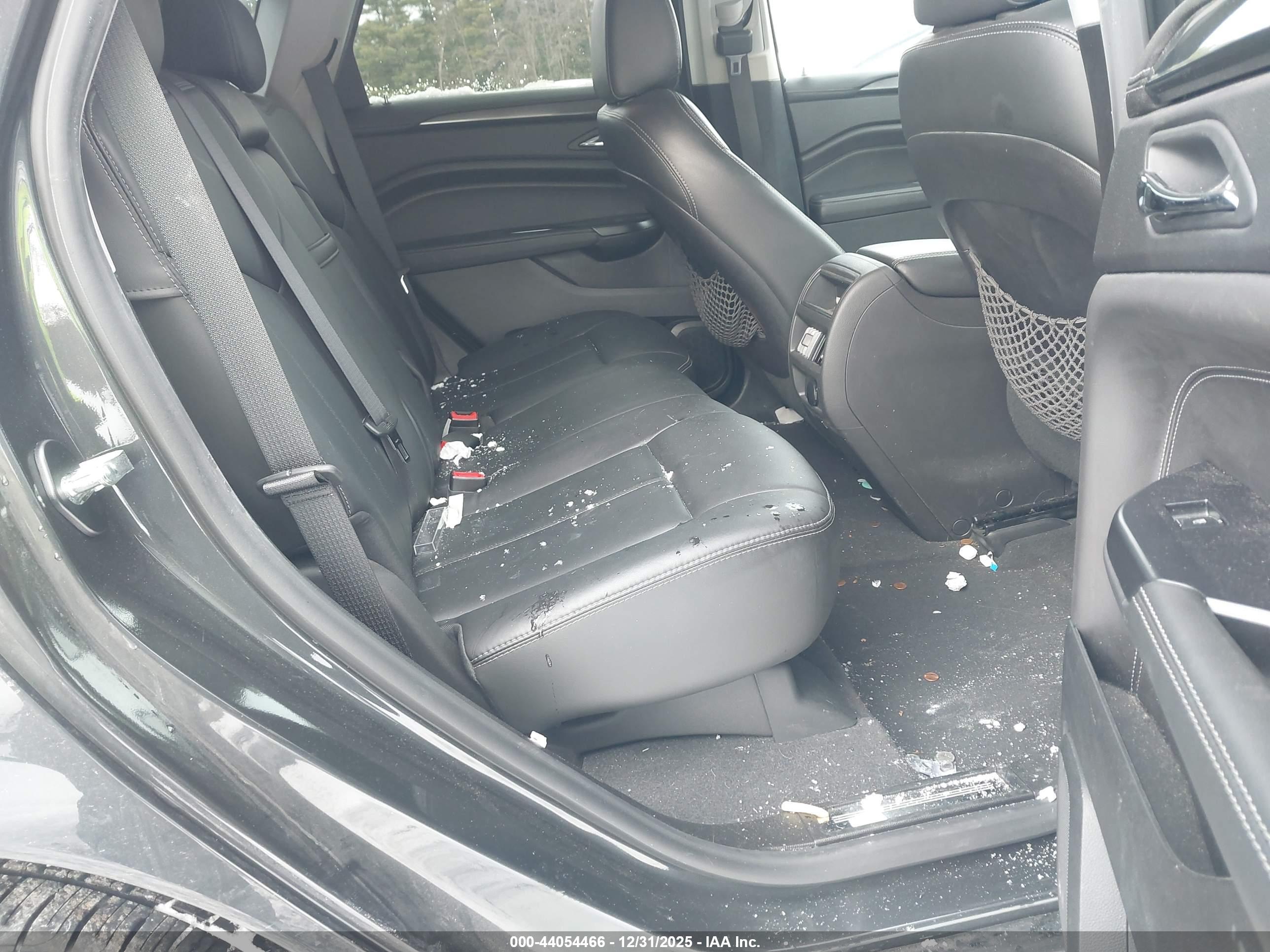 CADILLAC SRX image 8