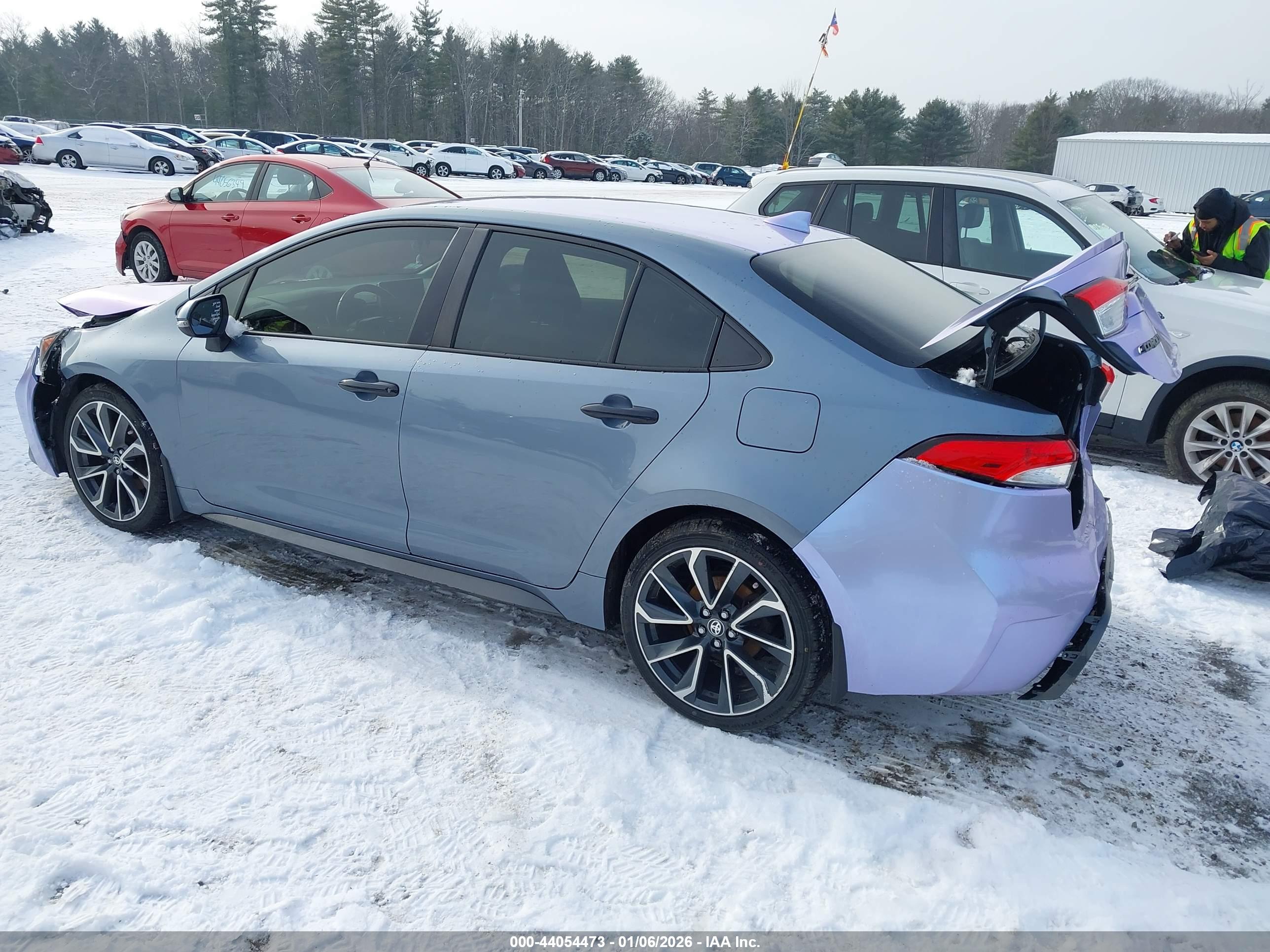 TOYOTA COROLLA image 3