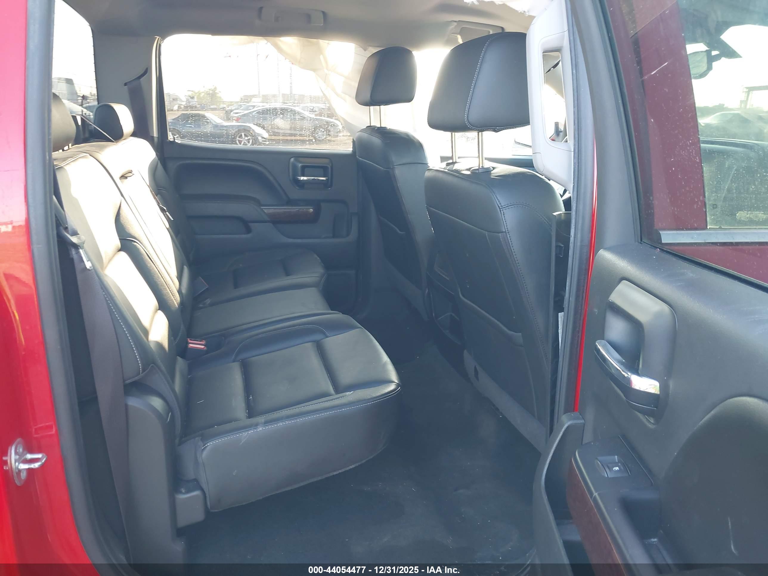 GMC SIERRA image 8