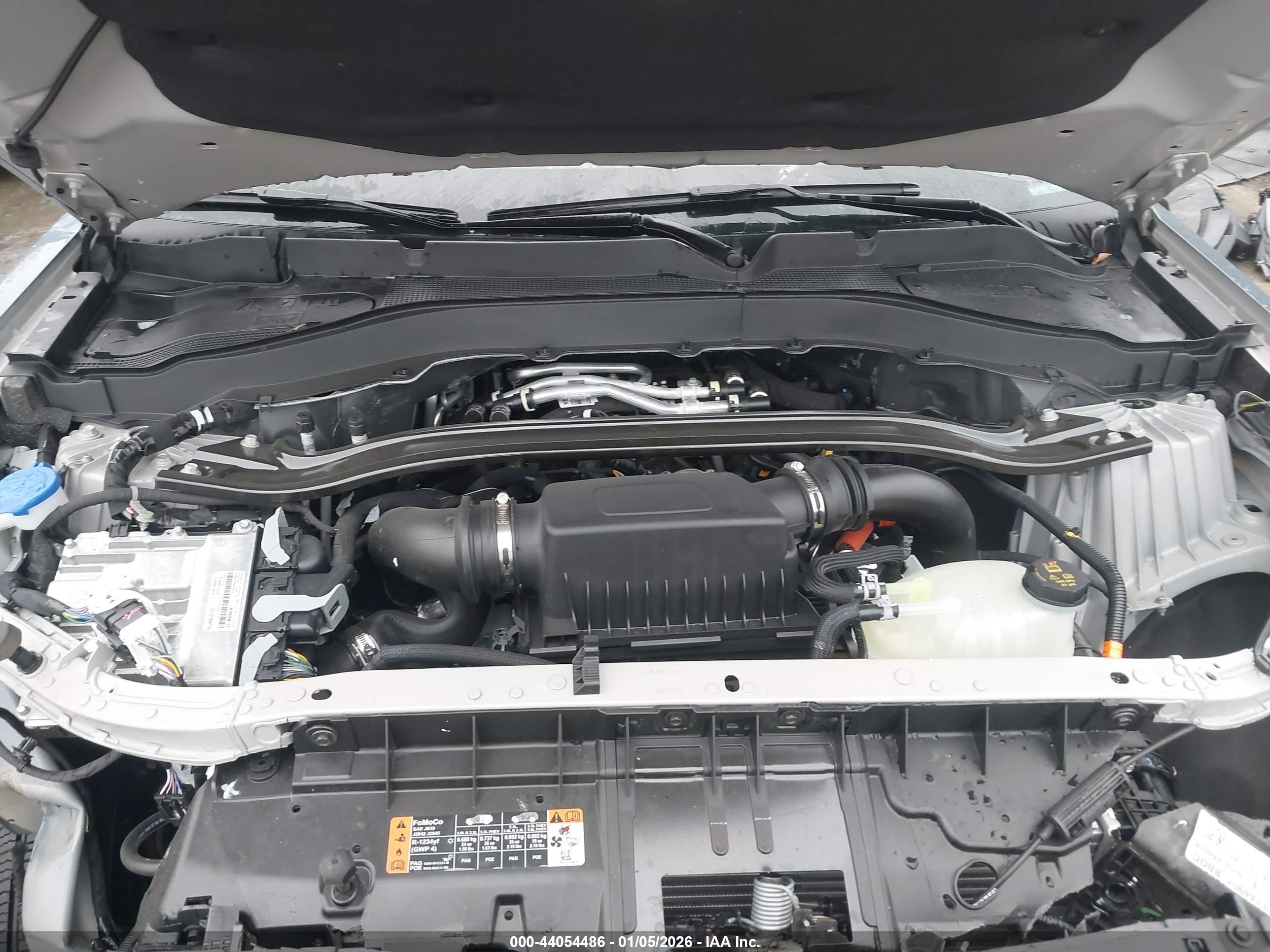 FORD EXPLORER image 10