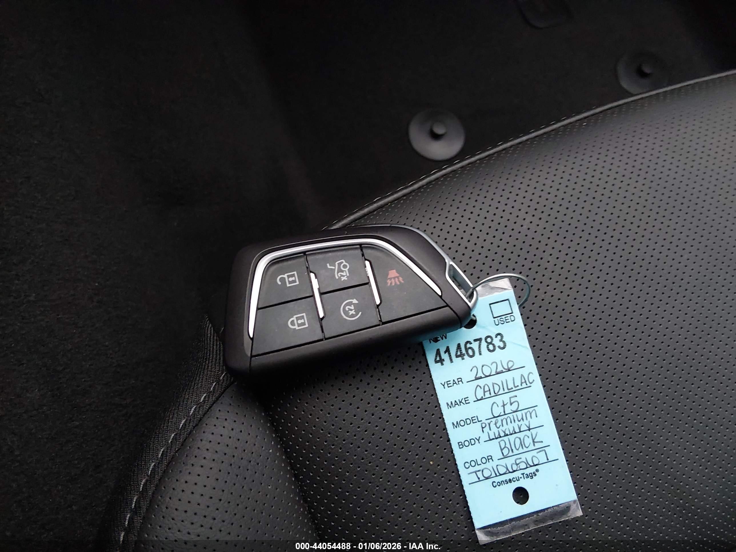 CADILLAC CT5 image 11
