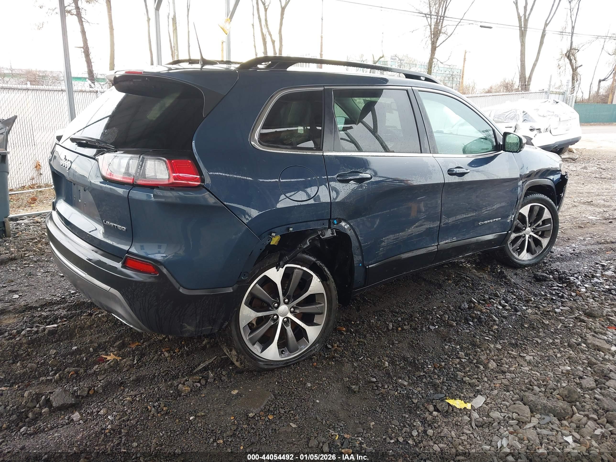 JEEP CHEROKEE image 4