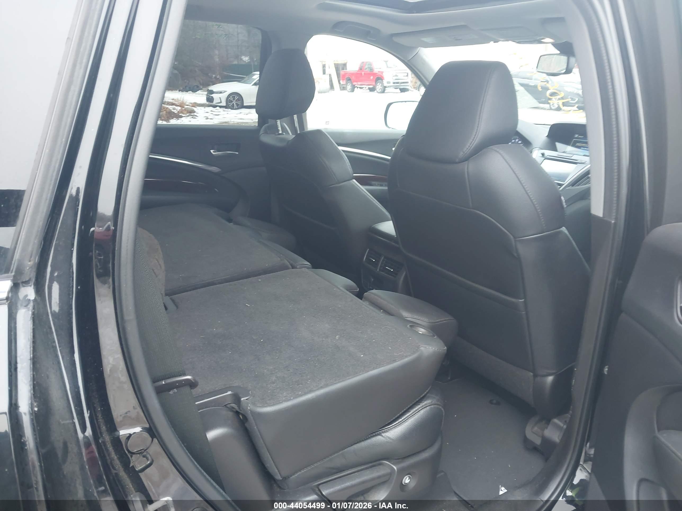 ACURA MDX image 8