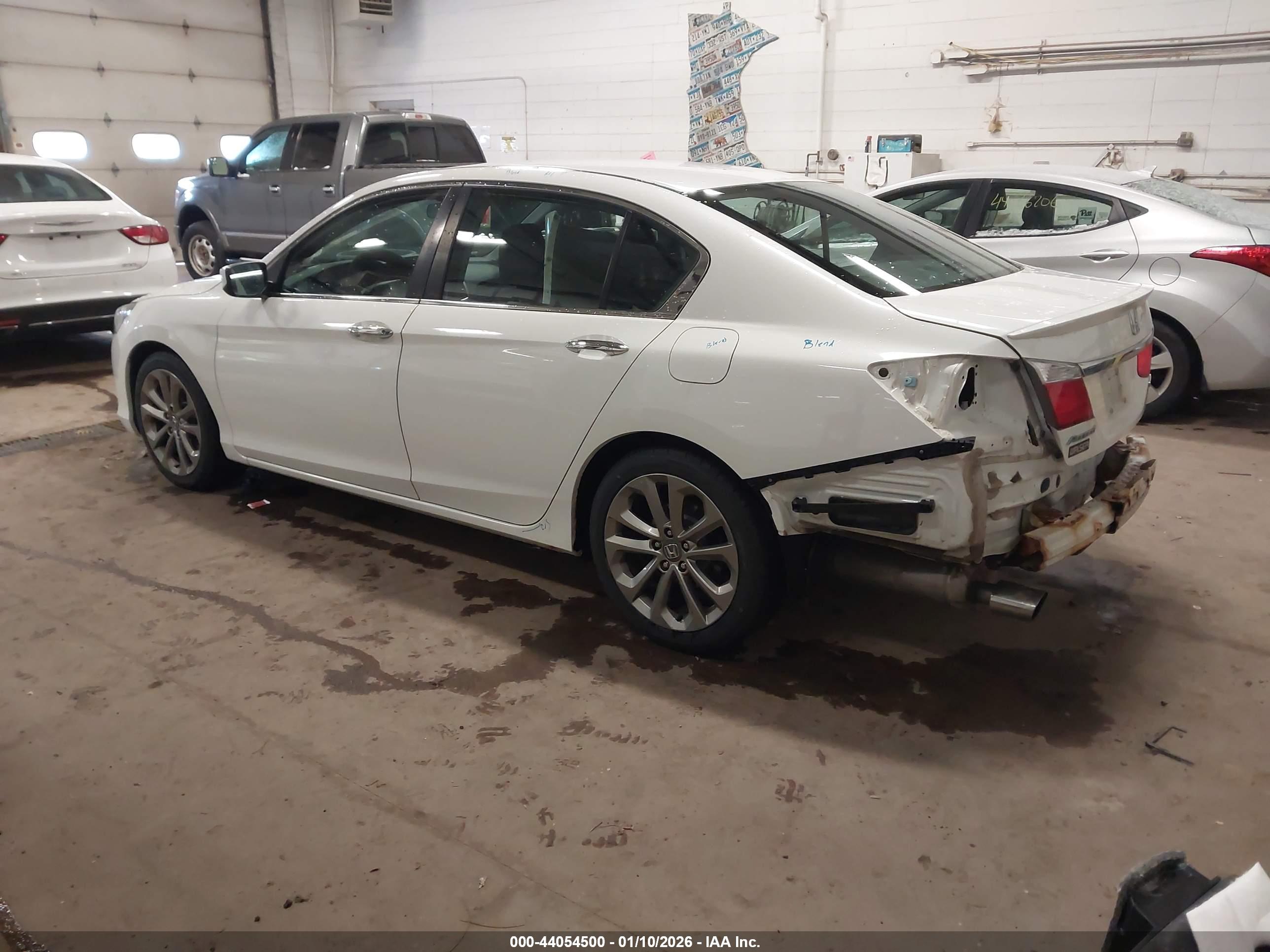HONDA ACCORD image 3