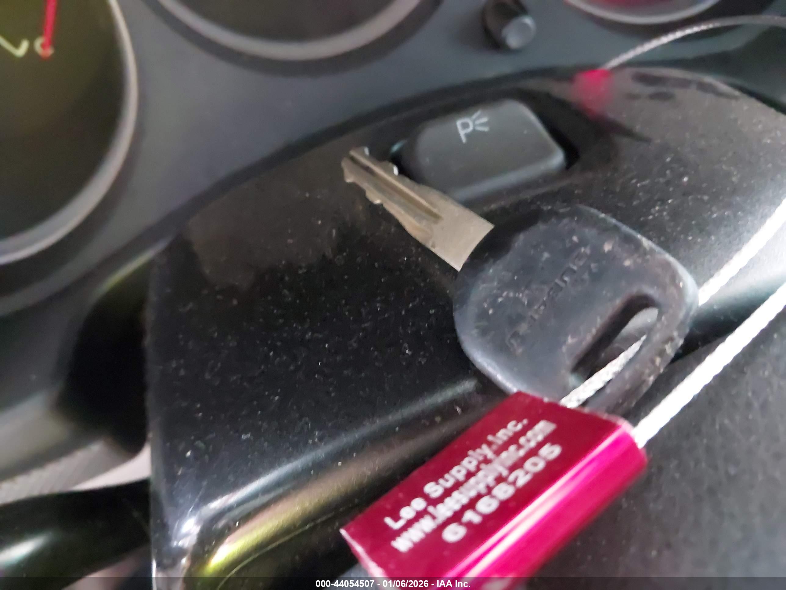 SUBARU FORESTER image 11