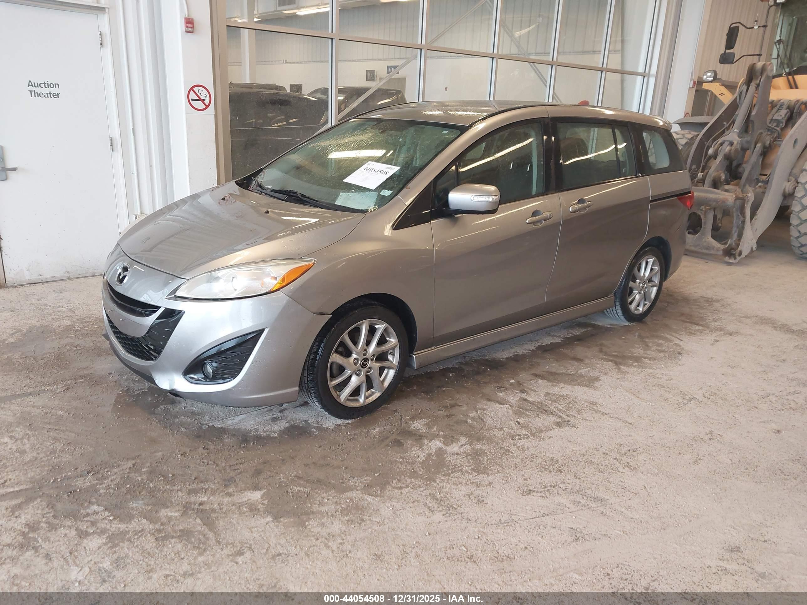 MAZDA MAZDA5 image 2