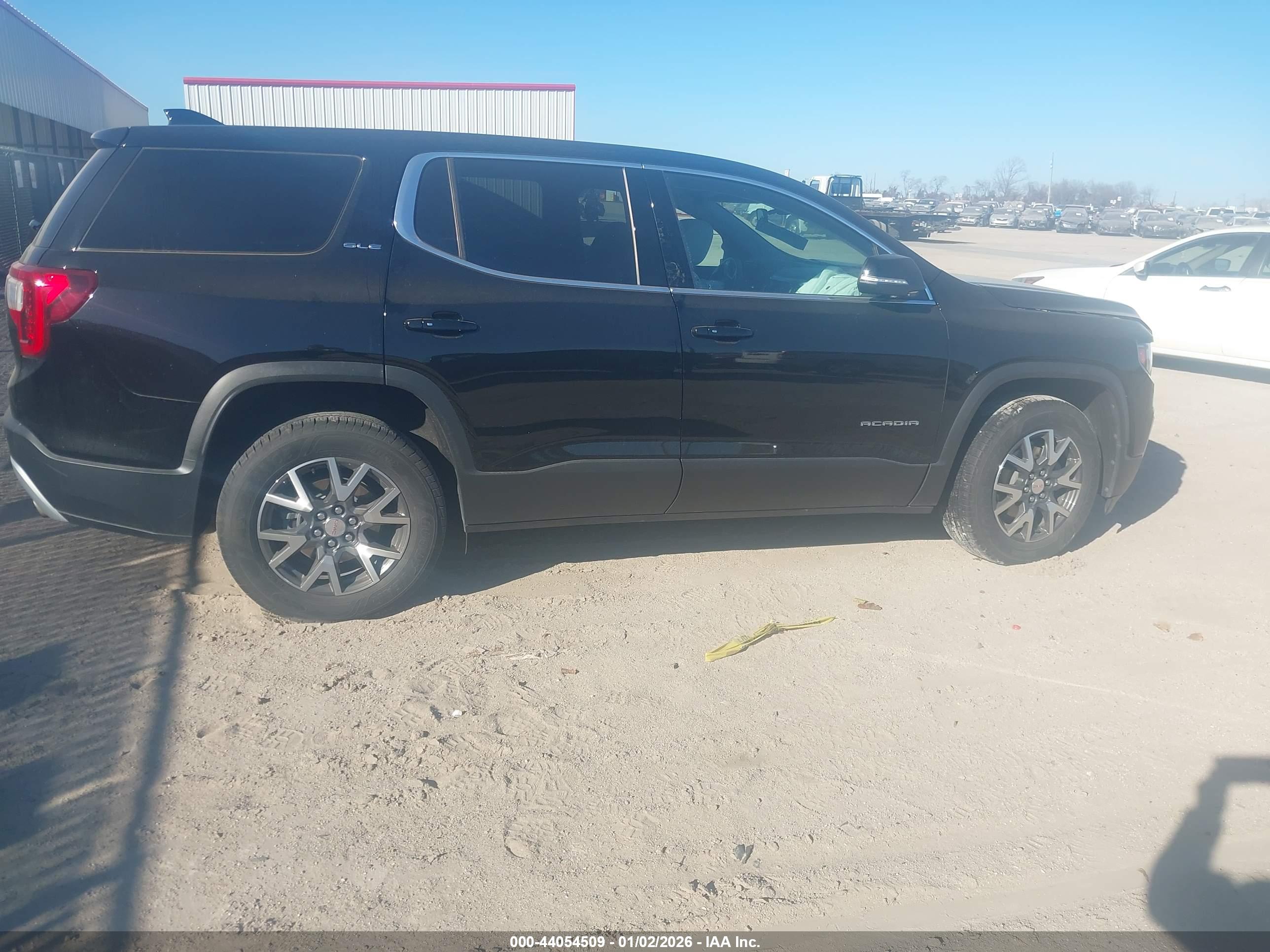 GMC ACADIA image 5