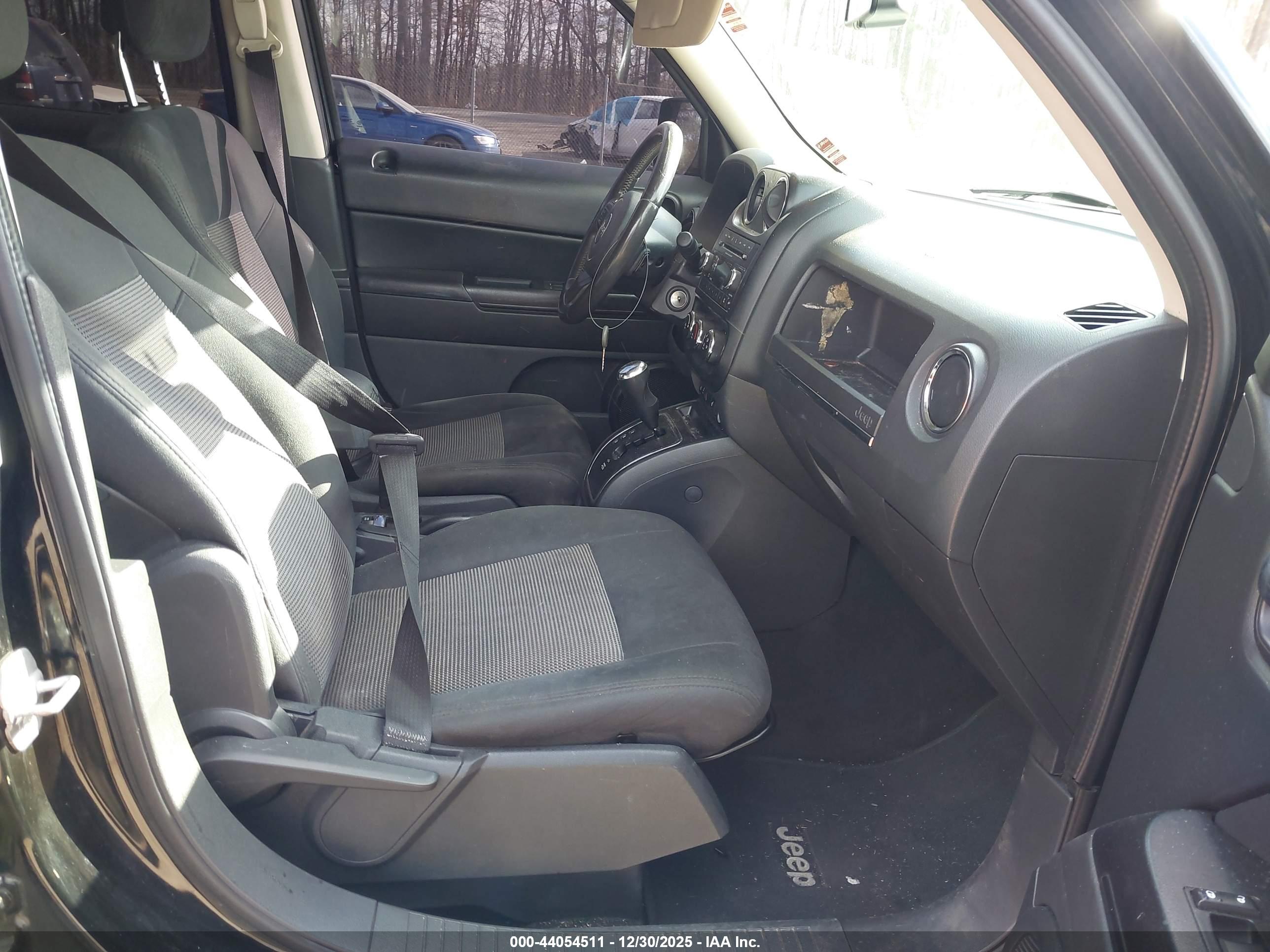 JEEP PATRIOT image 5