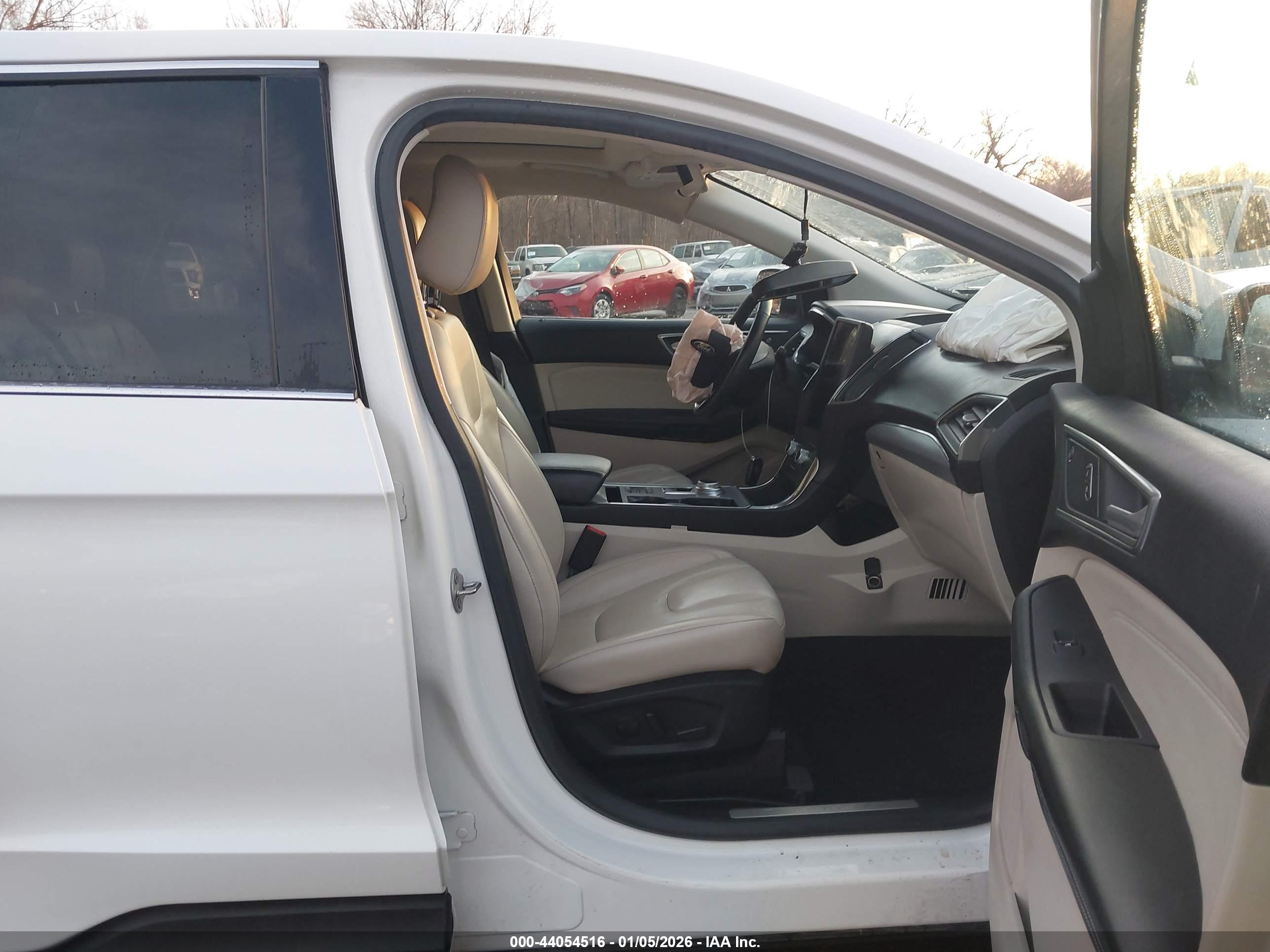 FORD EDGE image 5